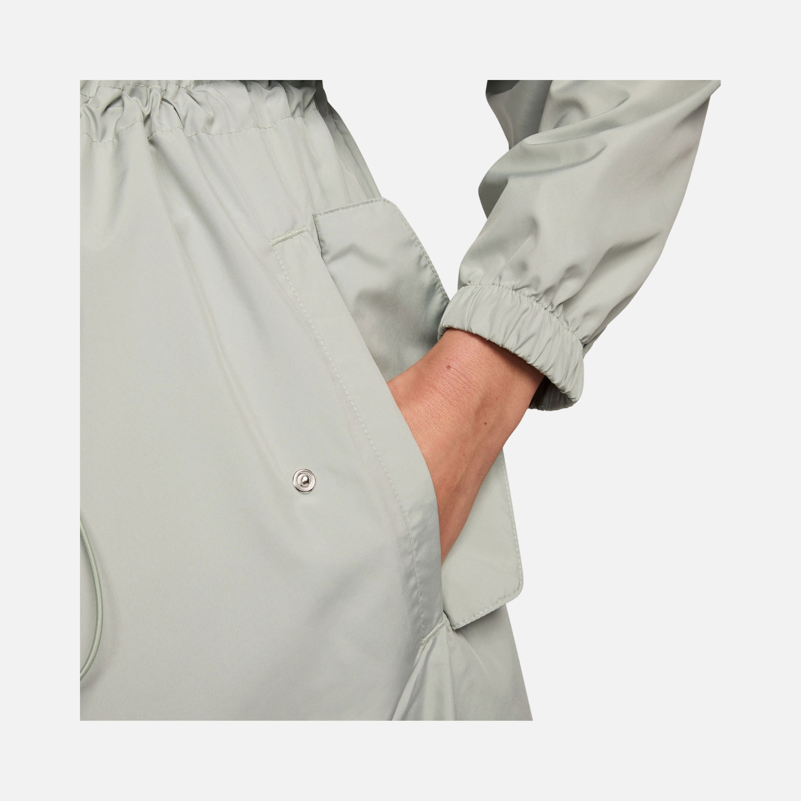 Nike Sportswear Essential High-Low Hemline Oversized Full-Zip Hoodie Kadın Ceket