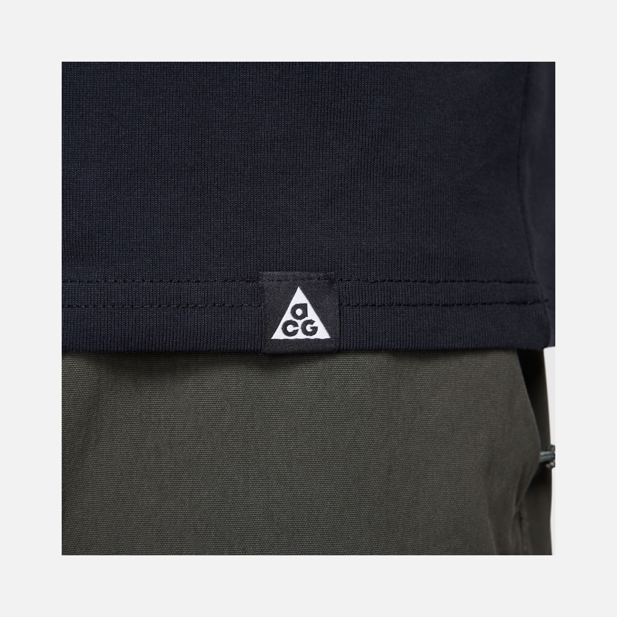 Nike Sportswear ACG Toucan Bird Graphic Short-Sleeve Erkek Tişört