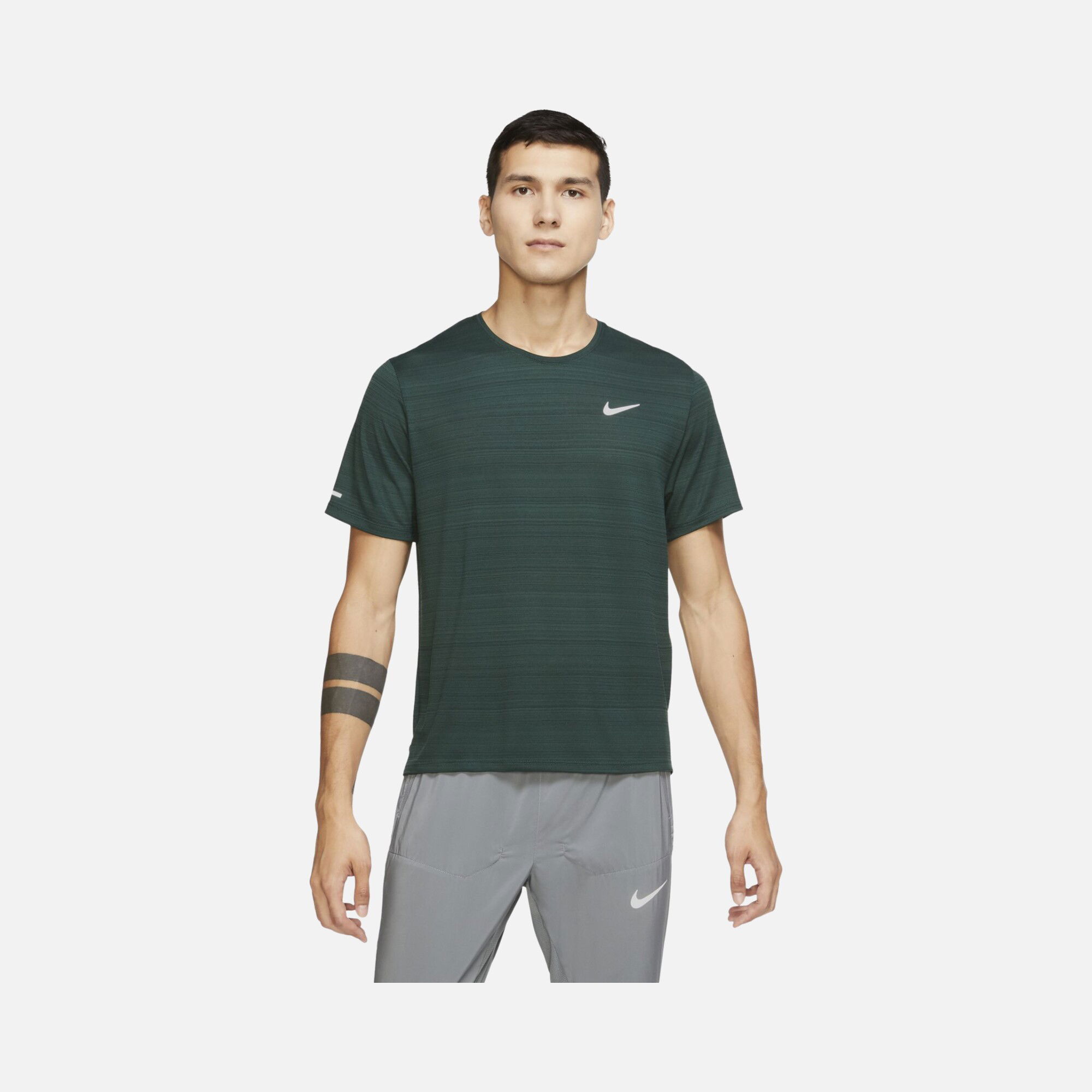 Nike Dri-Fit Miler Running Short-Sleeve Erkek Tişört
