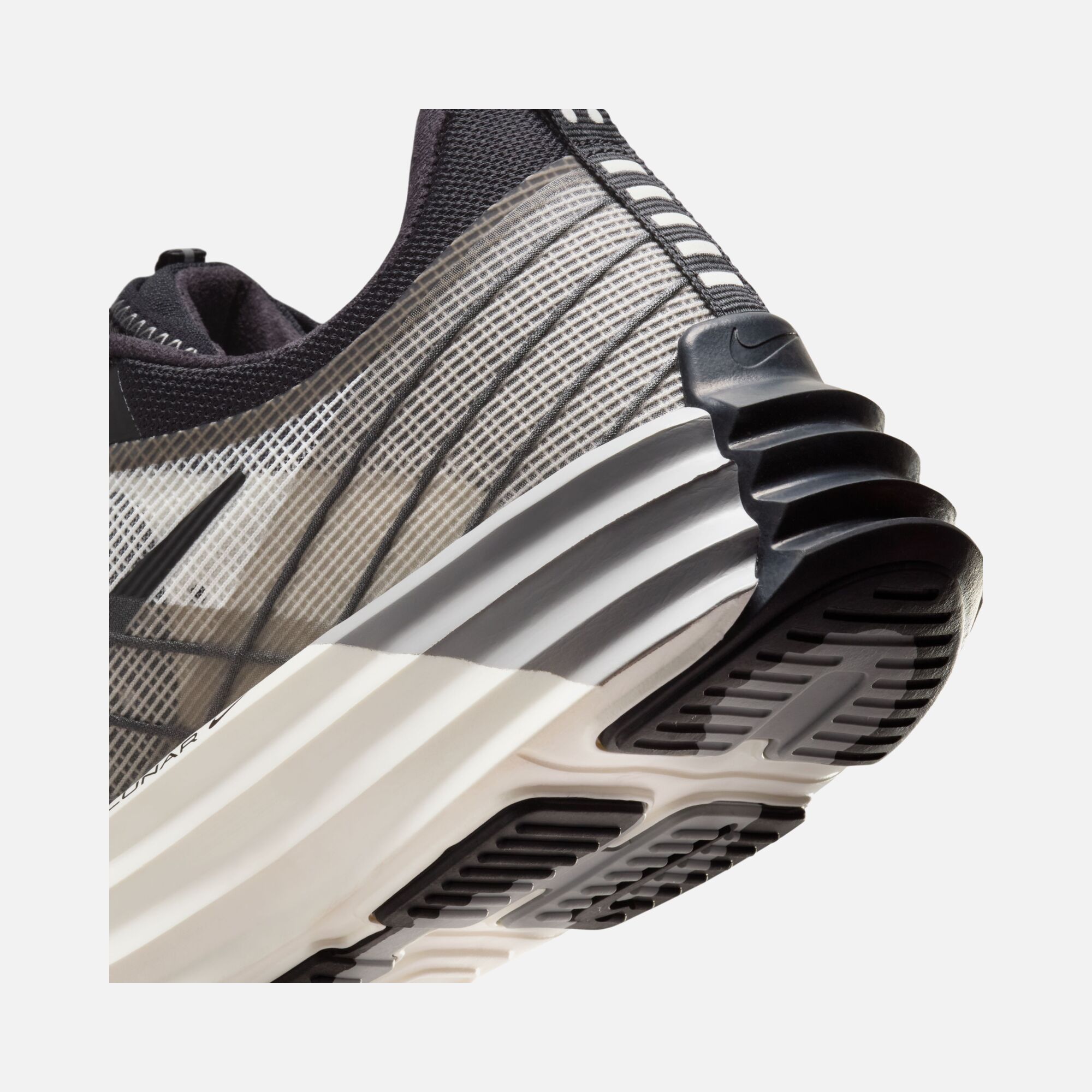 Nike Lunar Roam SS25 Erkek Spor Ayakkabı