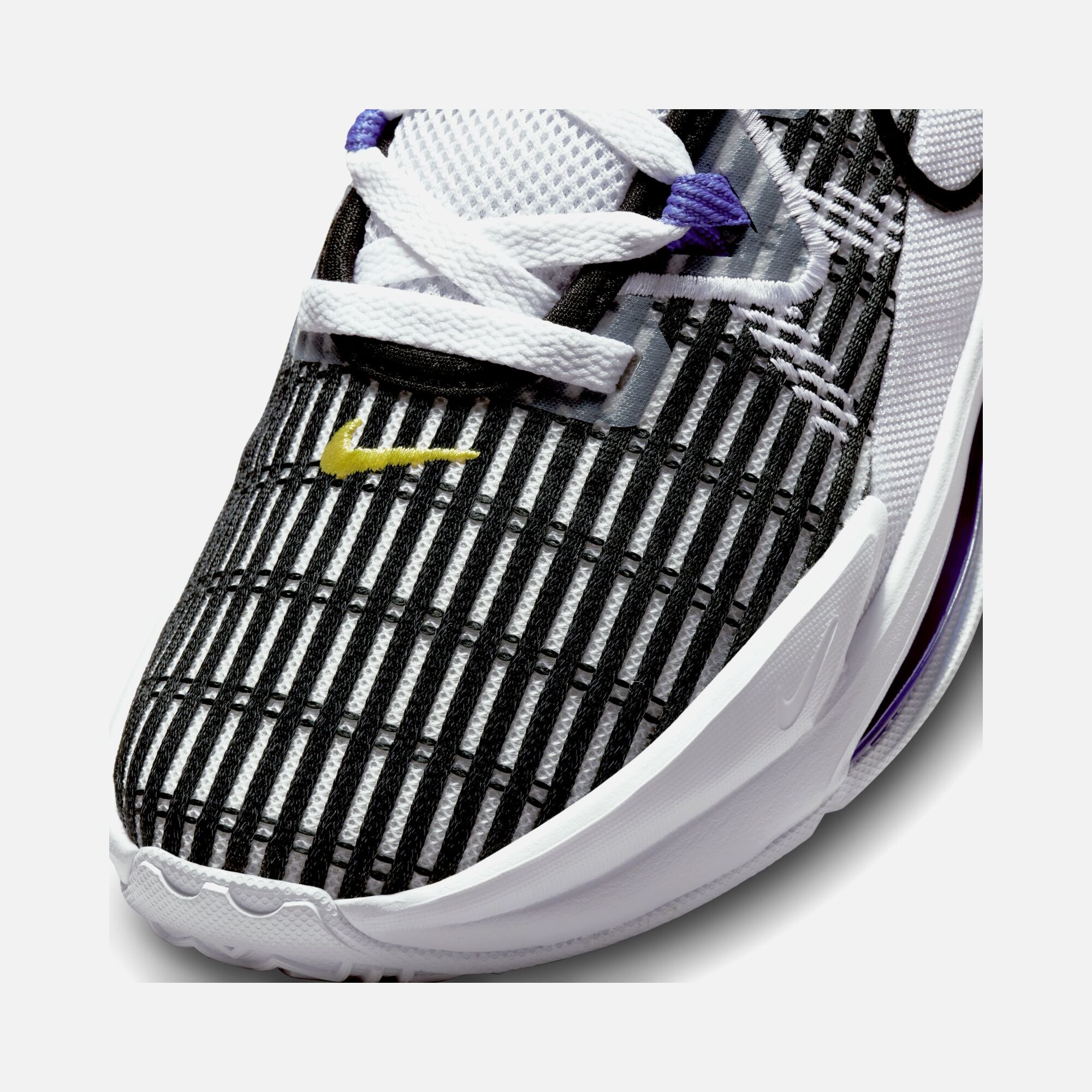 Nike LeBron James Witness VI Erkek Basketbol Ayakkabısı