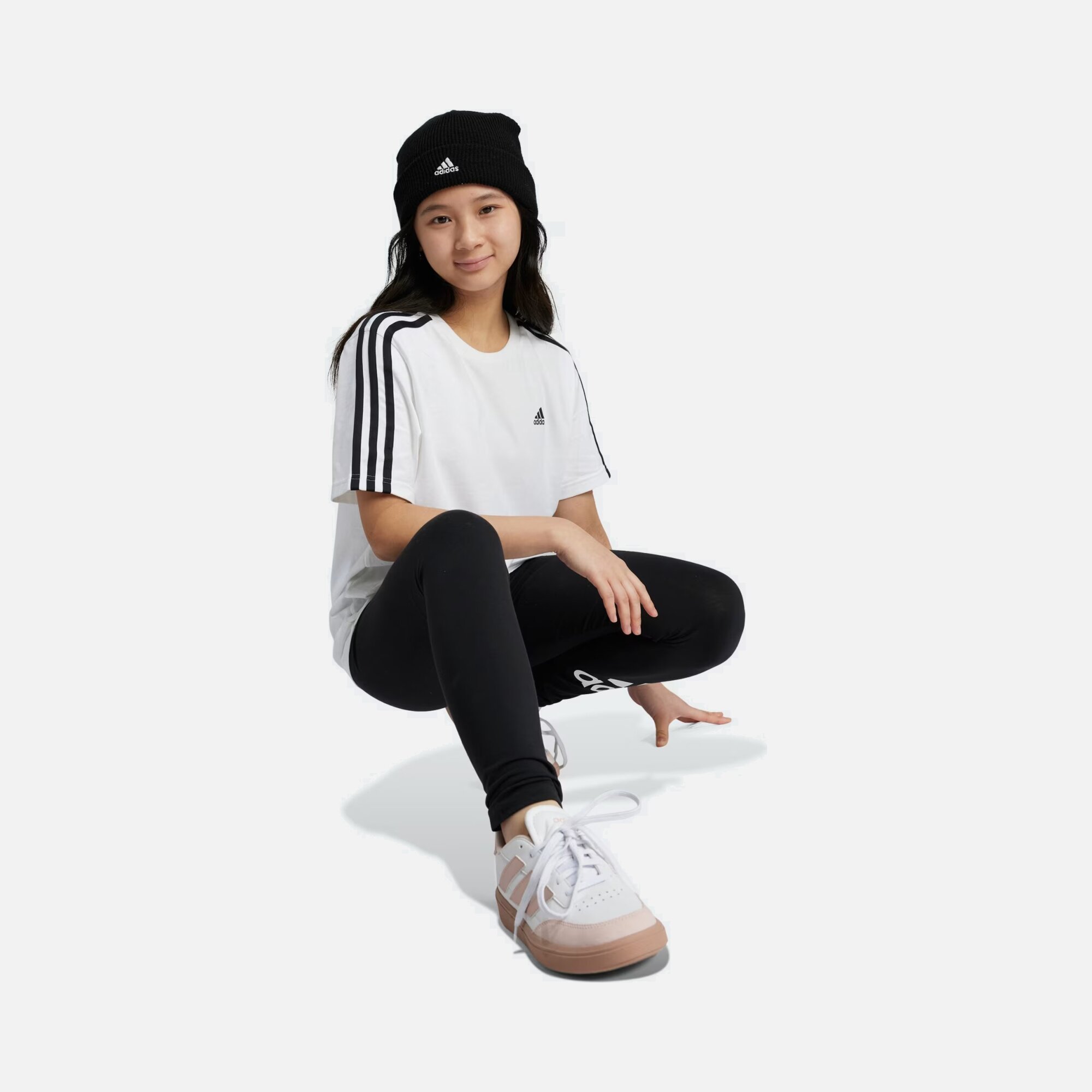 adidas Essentials 3-Stripes Cotton Loose Fit Boyfriend Short-Sleeve (Girls') Çocuk Tişört