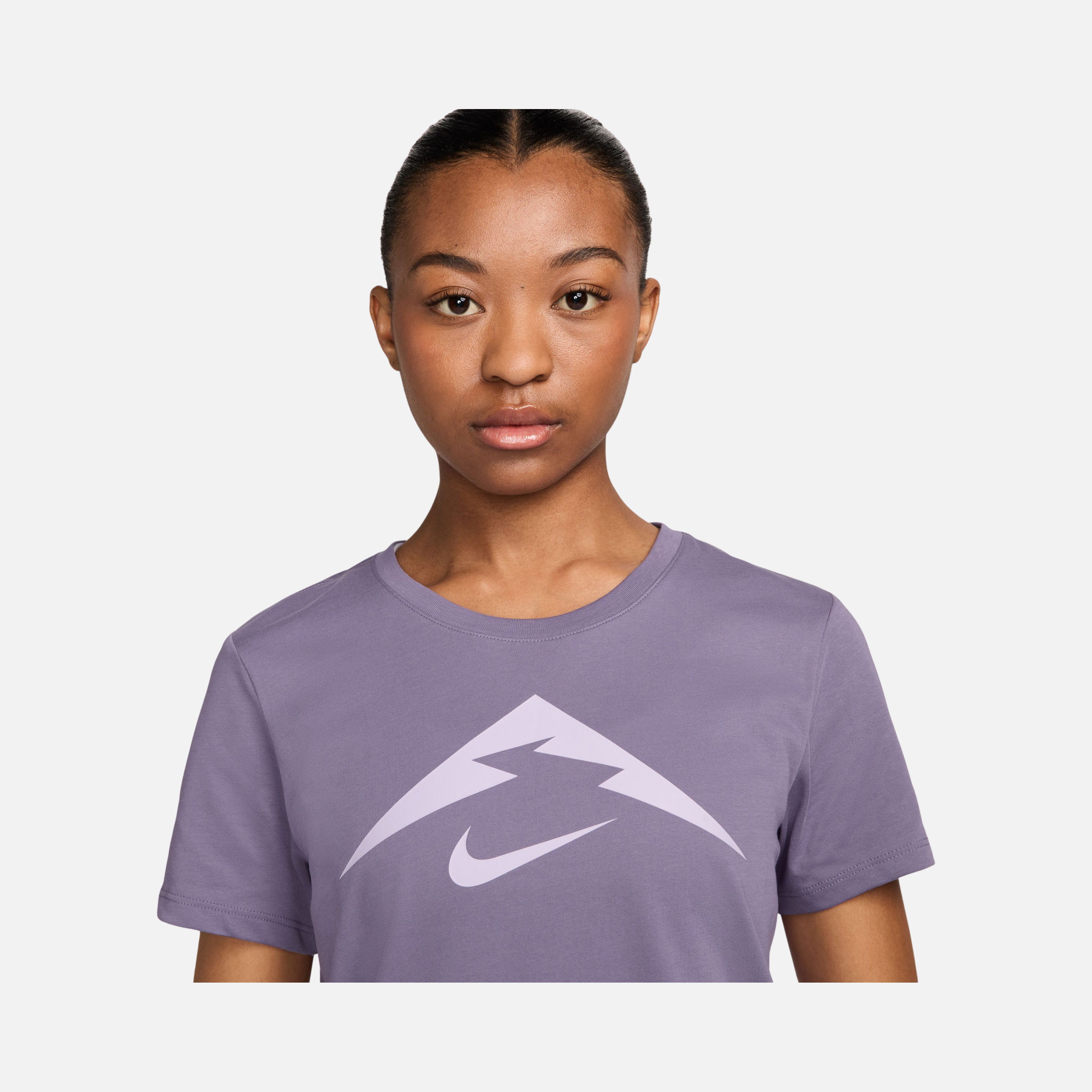 Nike Dri-Fit Legend Trail Running Short-Sleeve Kadın Tişört