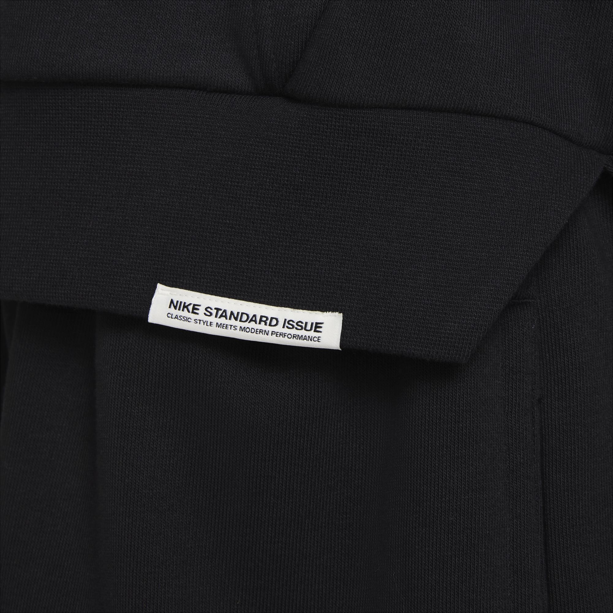 Nike Dri-Fit Swoosh Fly Standard Issue Pullover Hoodie Kadın Sweatshirt