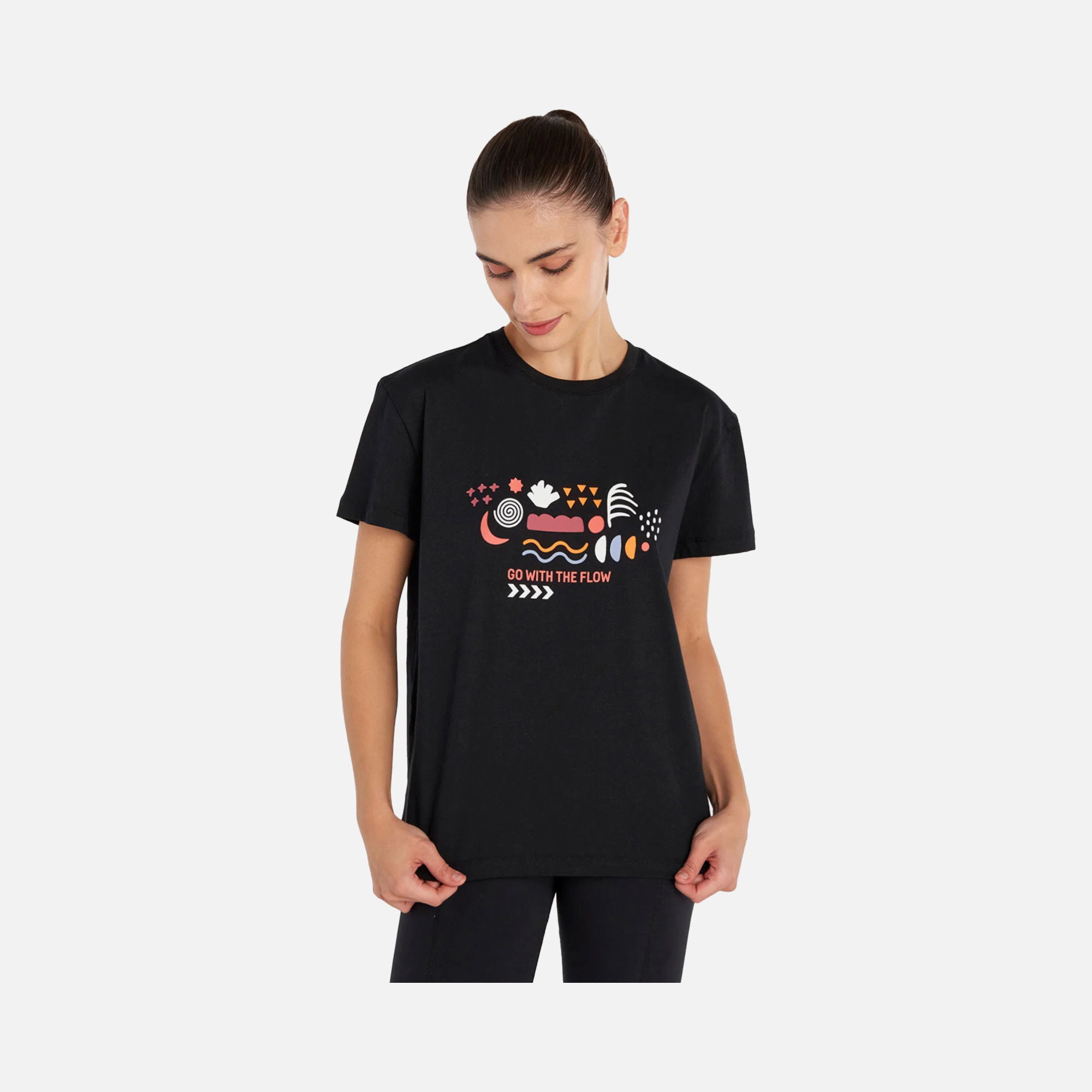 Hummel Sportswear Dory Artwork Print Detailed Sort-Sleeve Kadın Tişört