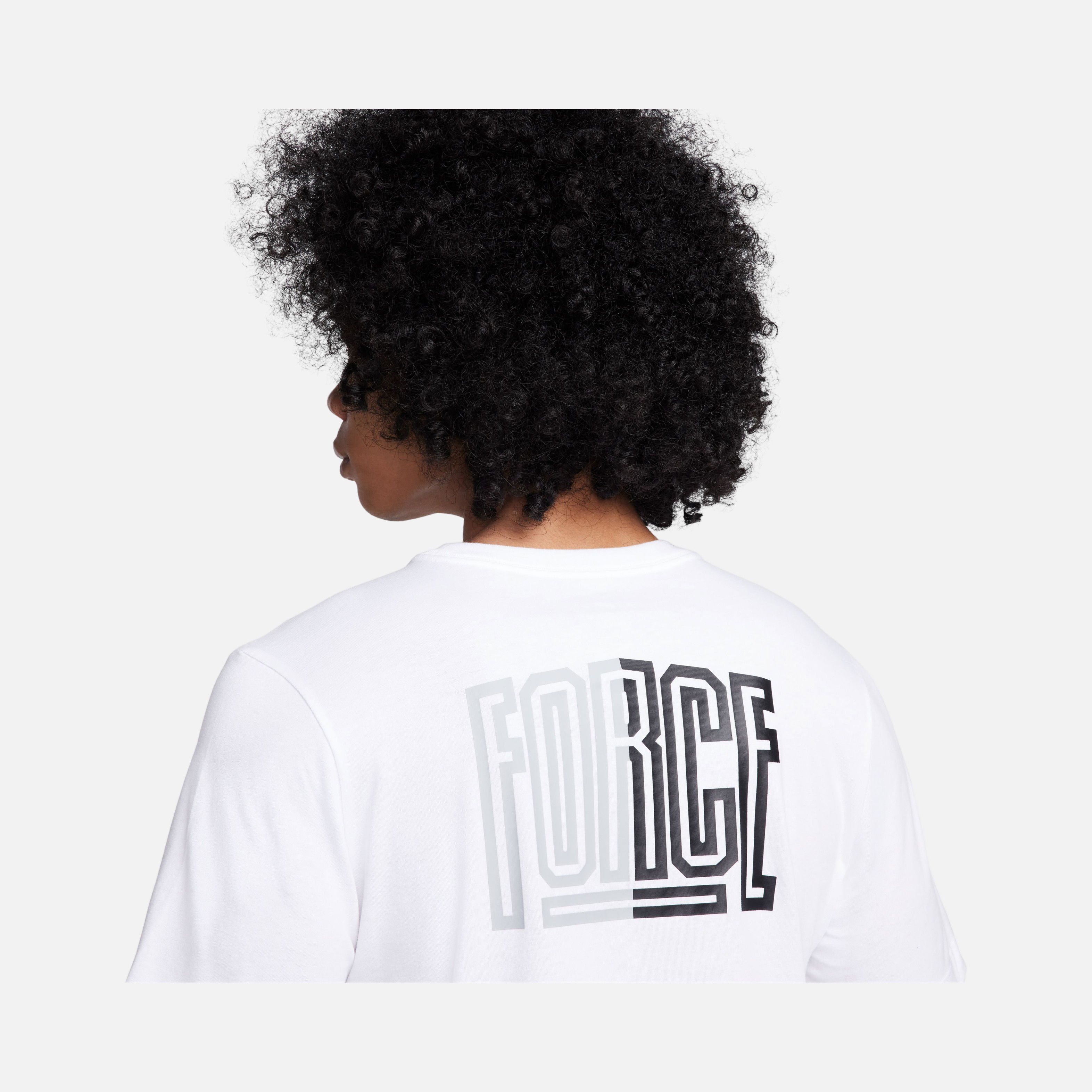 Nike ''40+ Years of Nike Force Bringing Iconic Style Graphic'' Short-Sleeve Erkek Tişört