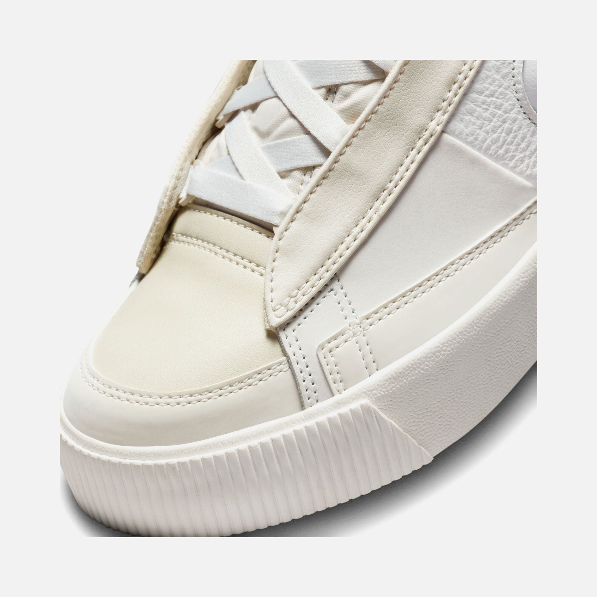 Nike Blazer Mid Victory Kadın Spor Ayakkabı