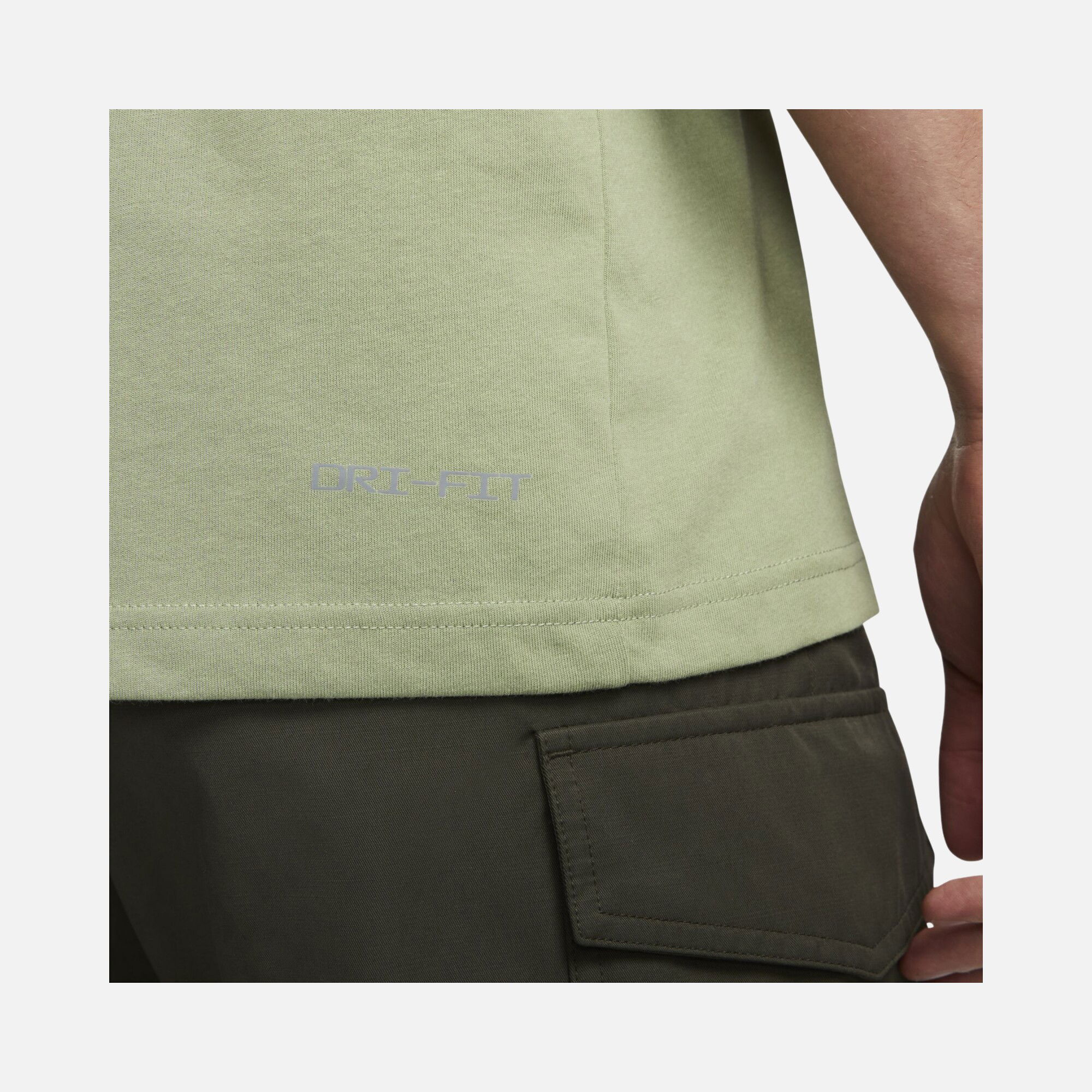 Nike Sportswear Dri-Fit Sport Utility Pack Short-Sleeve Erkek Tişört