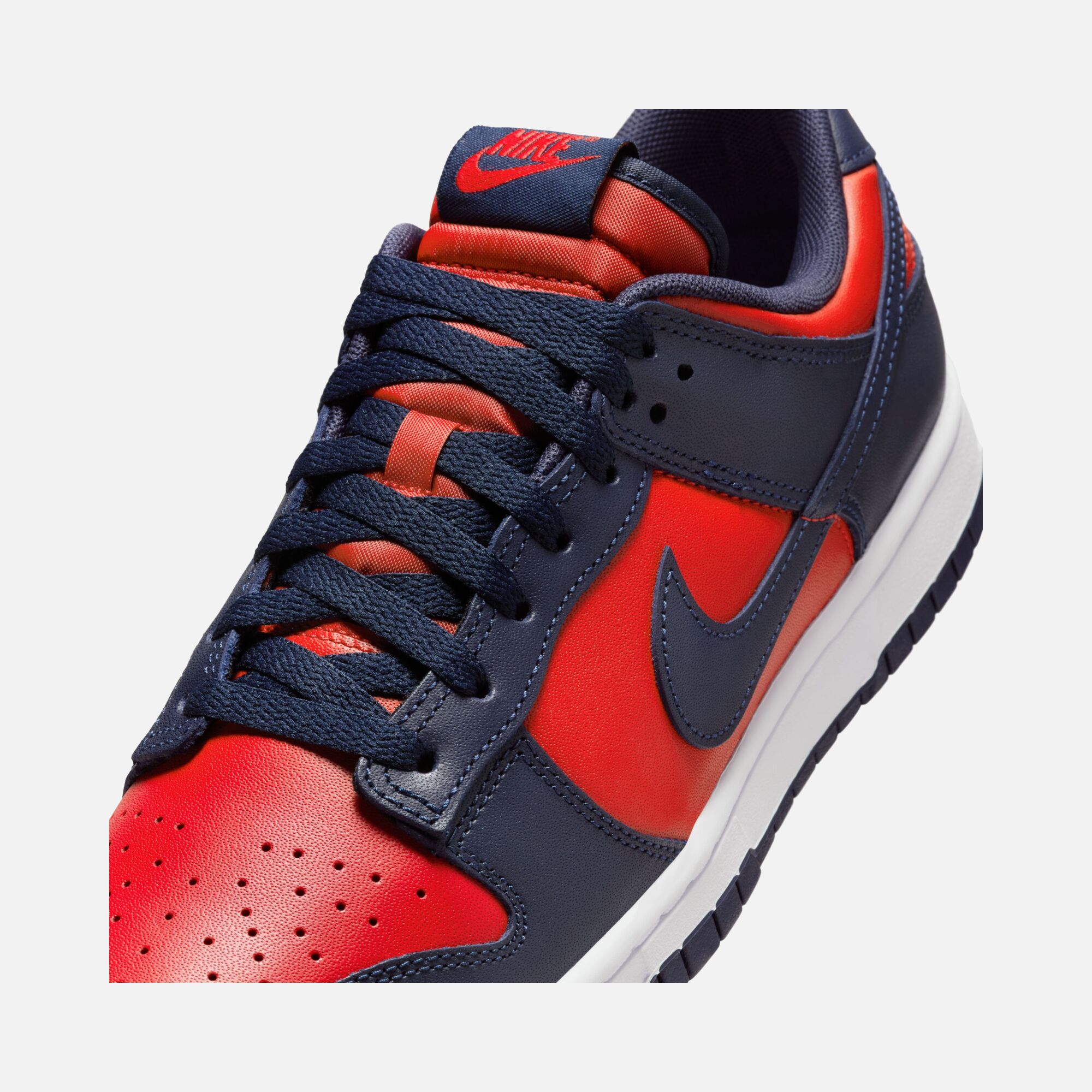 Nike Dunk Low Retro ''Be True To Your School Collection'' Erkek Spor Ayakkabı