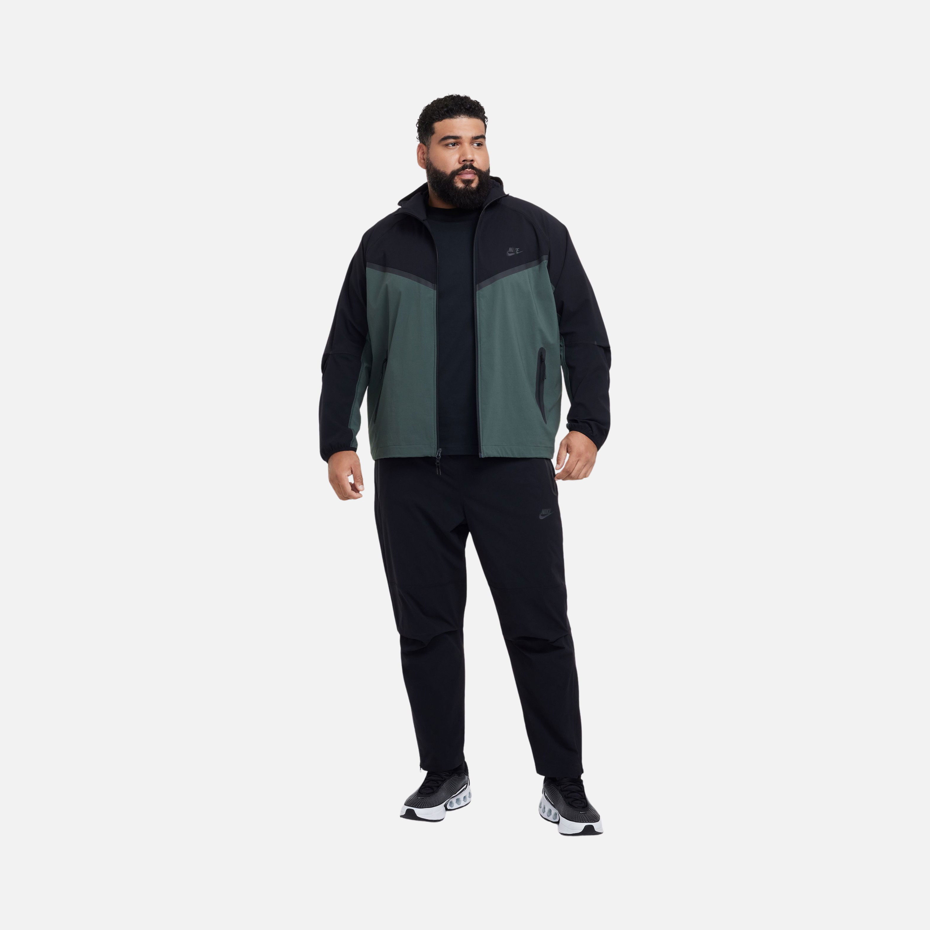 Nike Sportswear Tech Woven Erkek Eşofman Altı