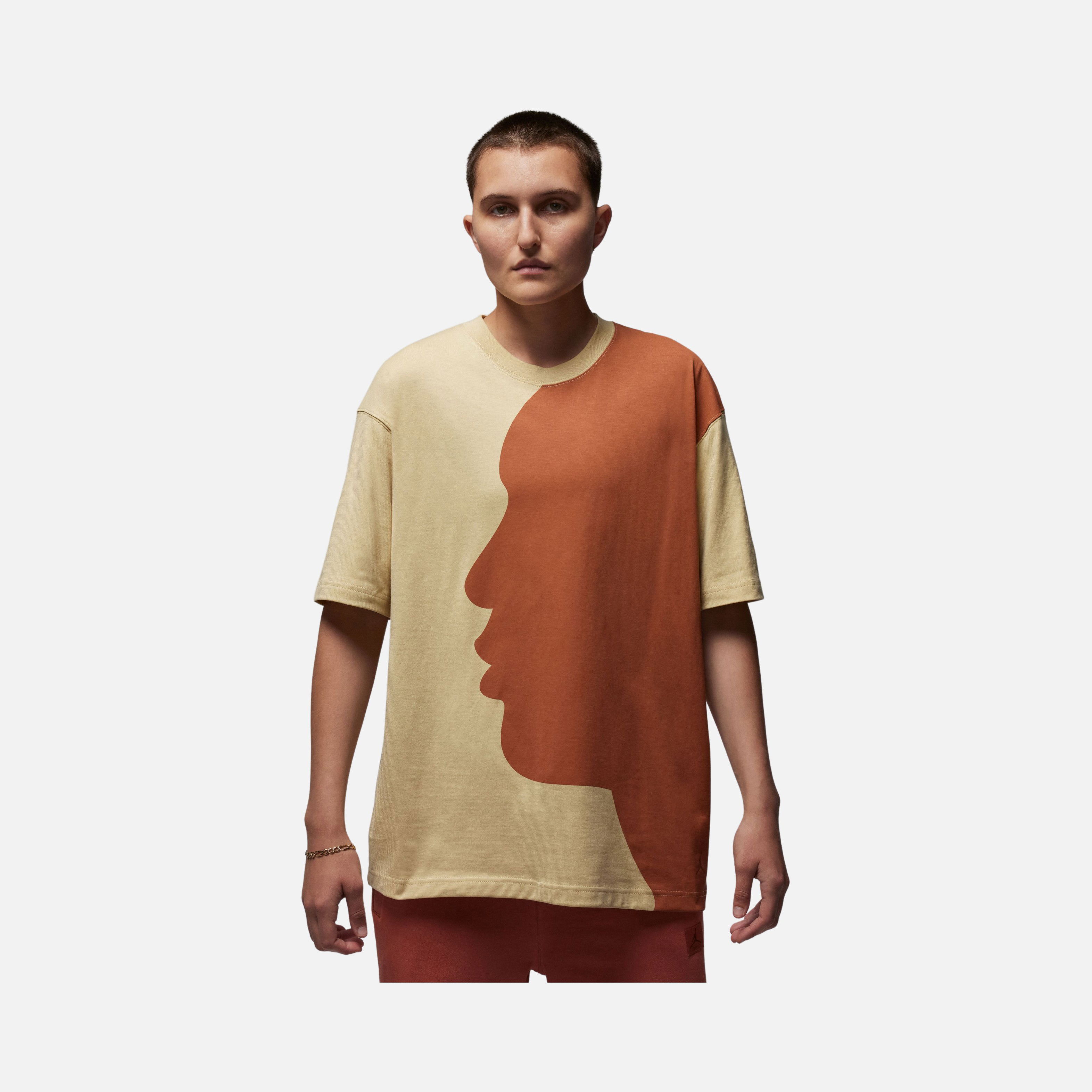 Nike Jordan Graphic Oversized Short-Sleeve Kadın Tişört