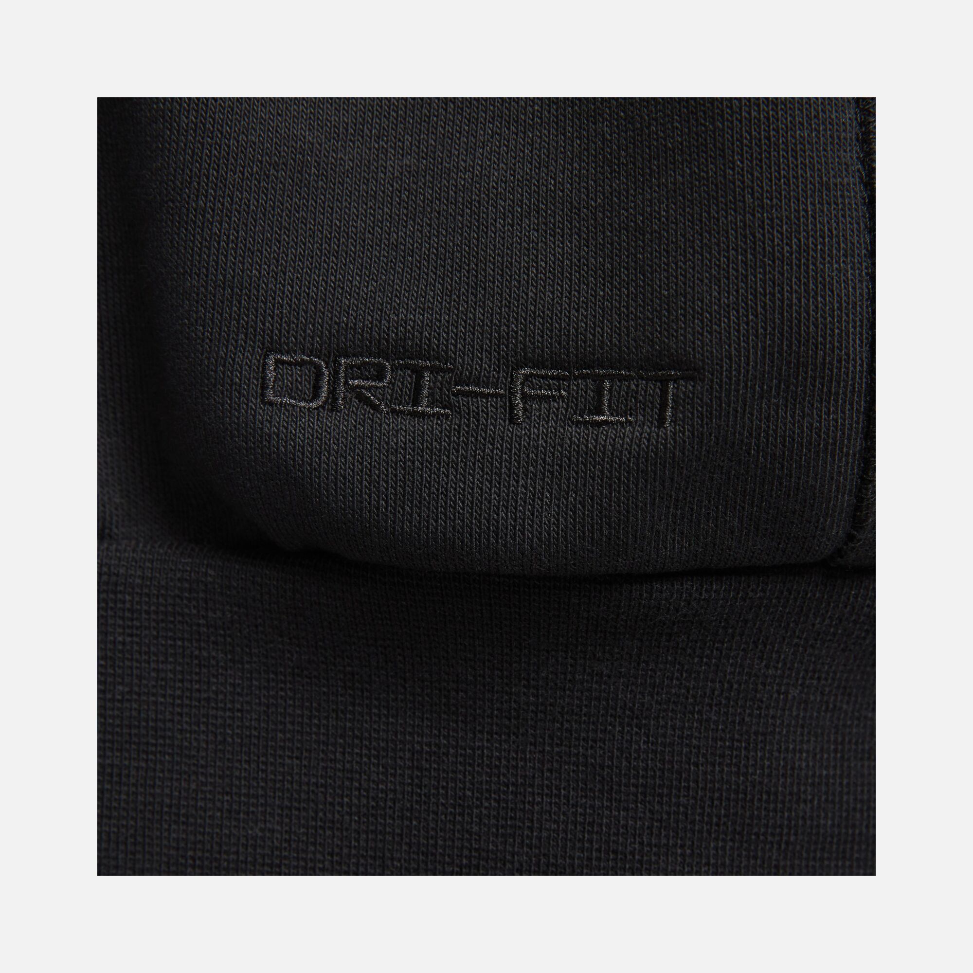 Nike Dri-Fit Standard Issue Seasonal Basketball Short-Sleeve Erkek Sweatshirt