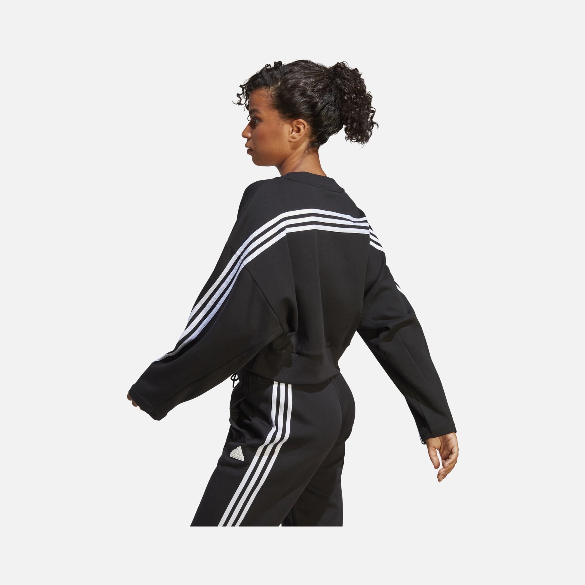 adidas Sportswear Future Icons 3-Stripes SS23 Kadın Sweatshirt