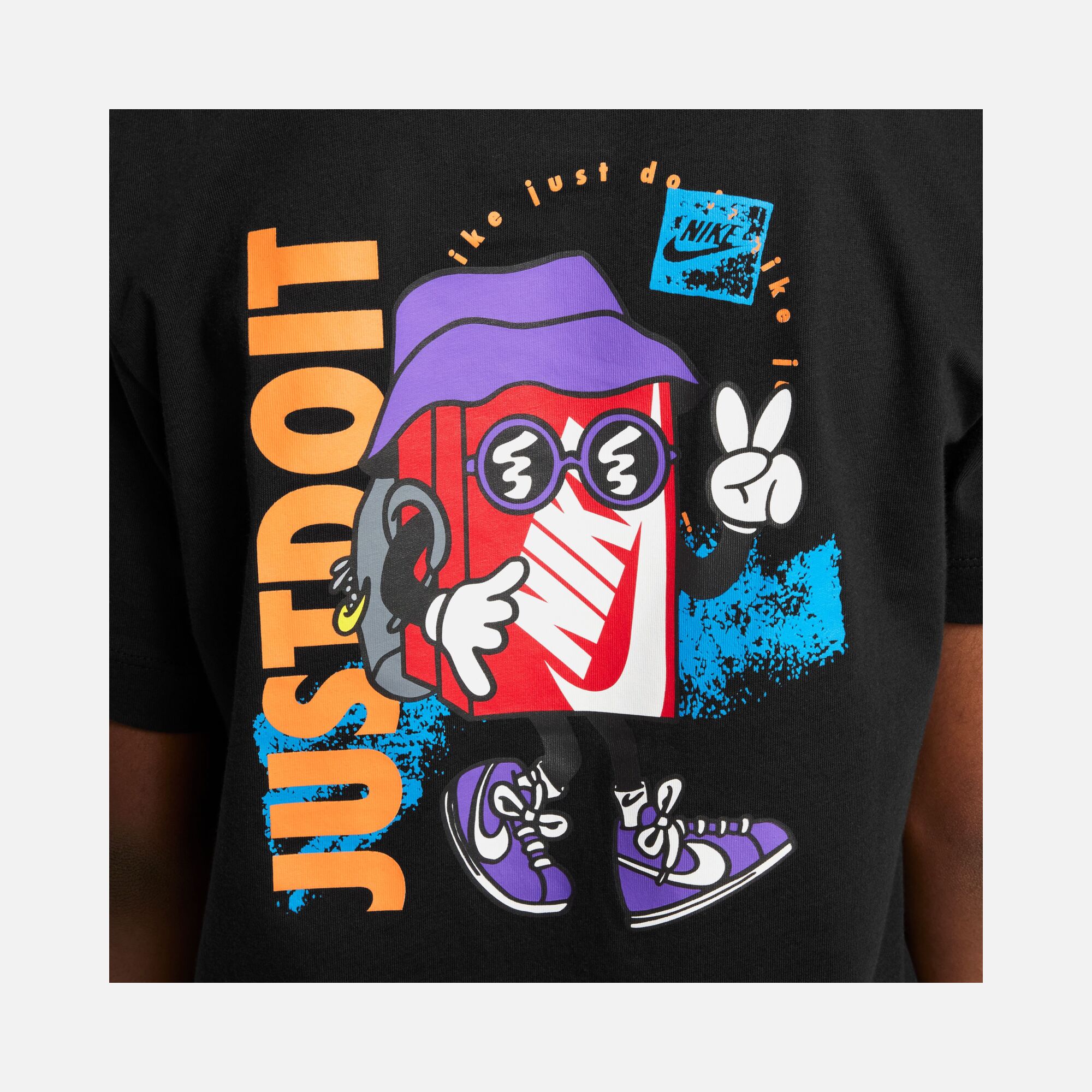 Nike Sportswear Boxy 2 Just Do It Graphic Short-Sleeve Çocuk Tişört