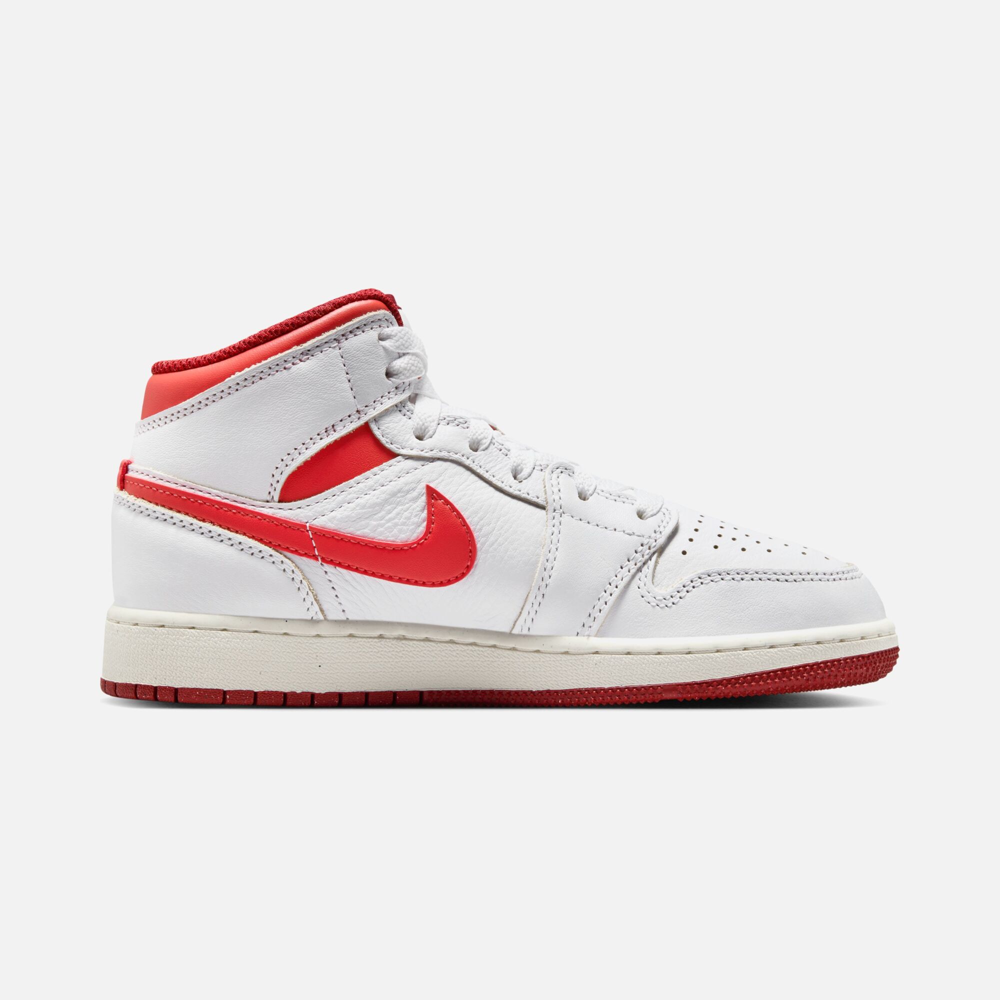 Nike Air Jordan 1 Mid SE ''White Dune Red'' (GS) Spor Ayakkabı