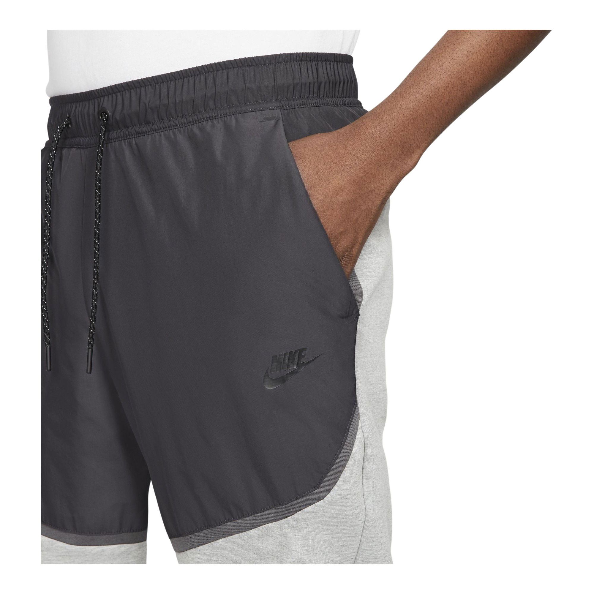 Nike Sportswear Tech Fleece Woven Joggers Erkek Eşofman Altı