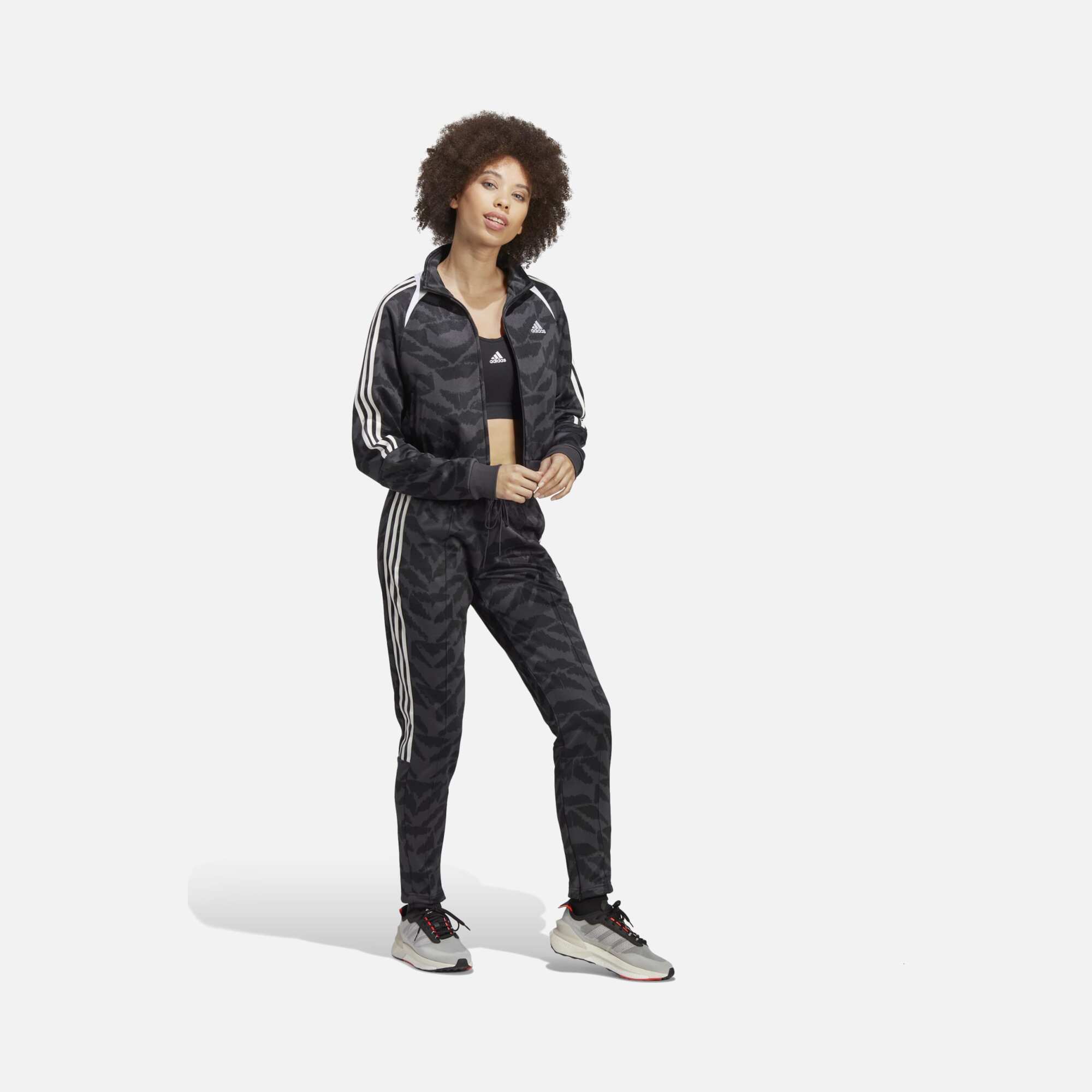 adidas Tiro Suit Up Lifestyle Full-Zip Kadın Ceket