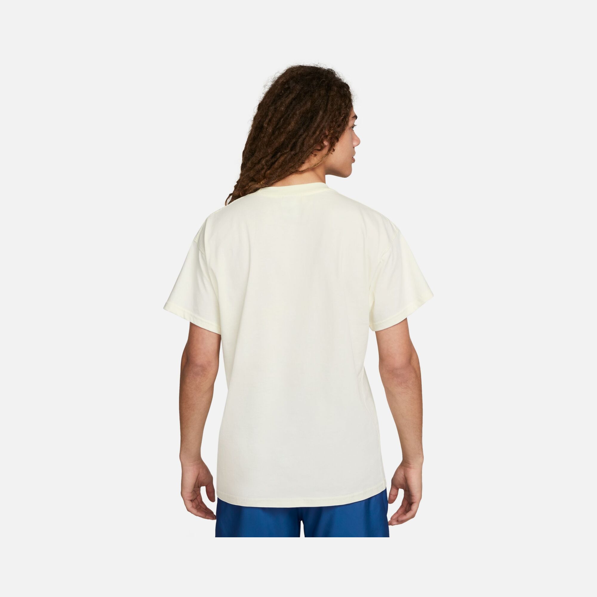 Nike Sportswear Club Wide Cut Short-Sleeve Erkek Tişört