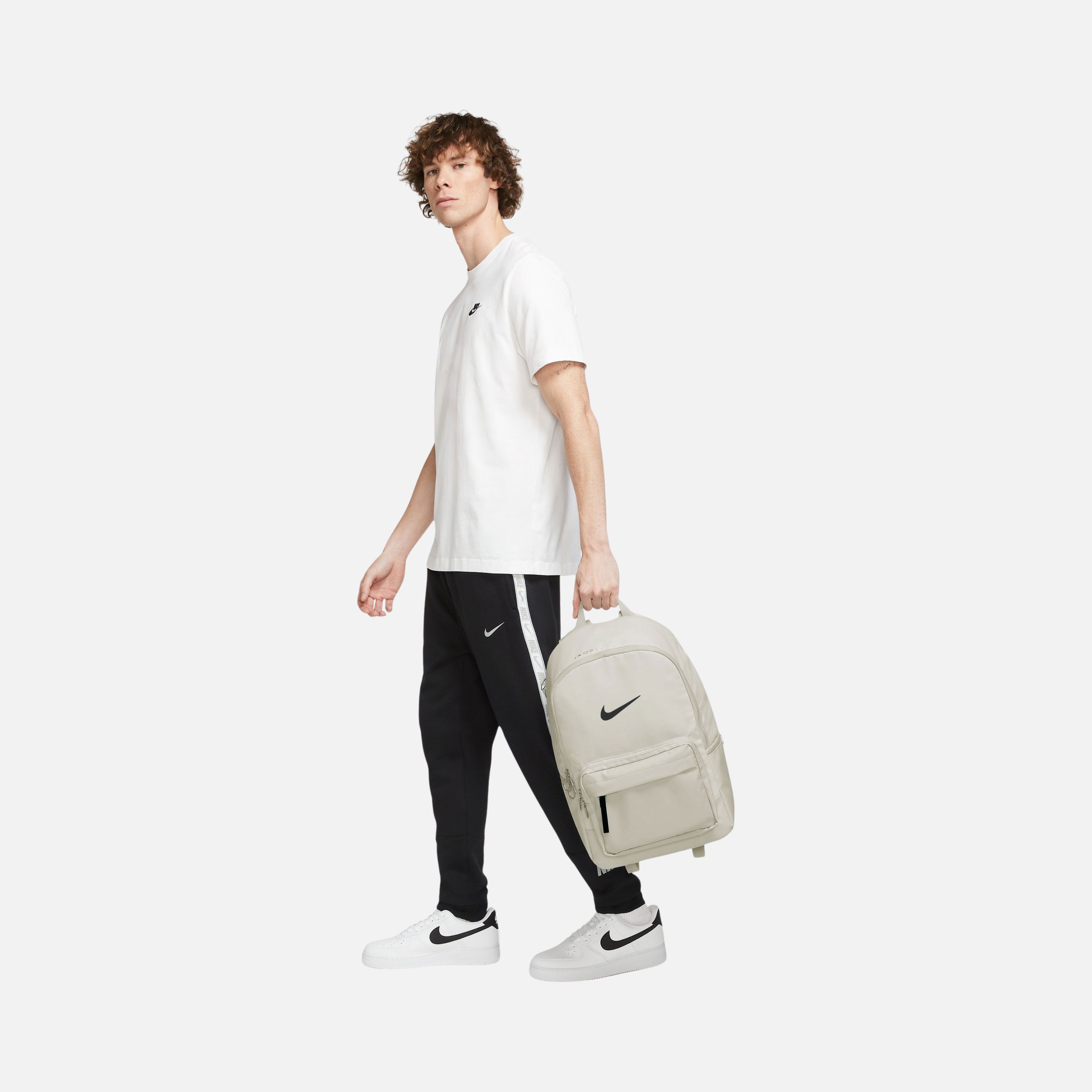 Nike Sportswear Heritage Winterized Eugene (23 L) Unisex Sırt Çantası