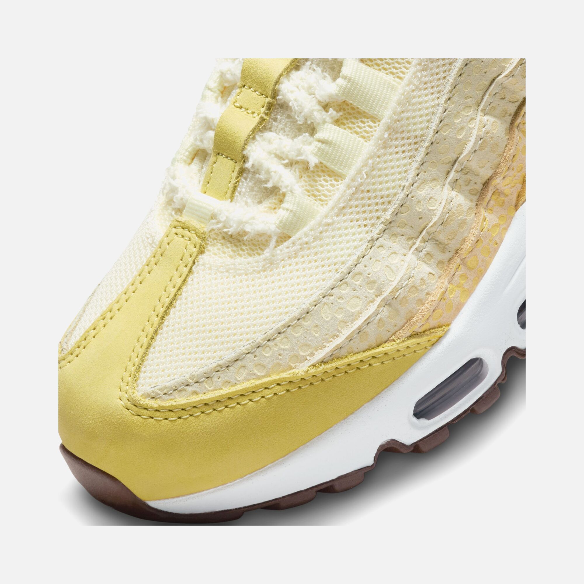 Nike Air Max 95 ''Embossed'' Kadın Spor Ayakkabı