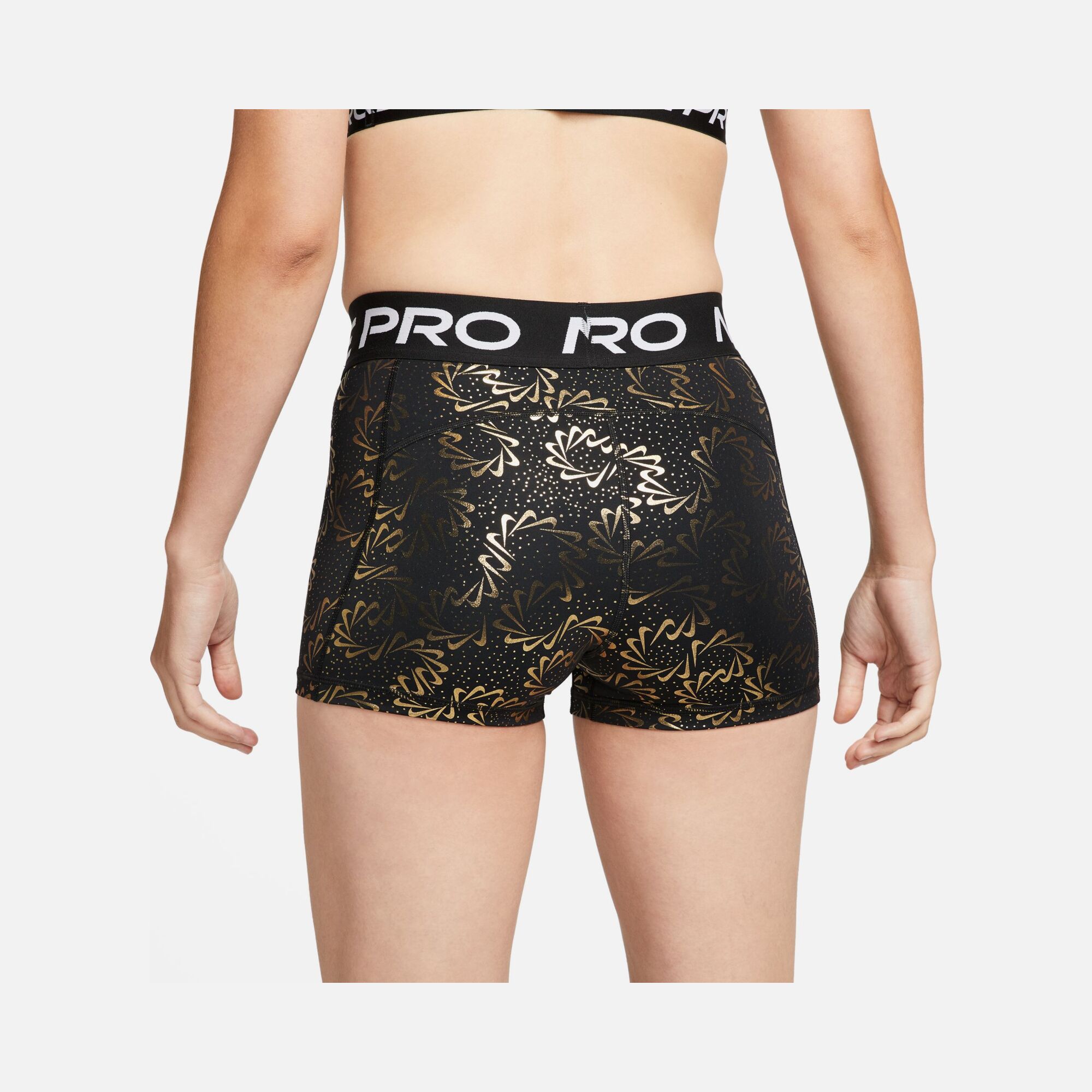 Nike Pro Dri-Fit Sparkle Swoosh Graphics 3 In Mid-Rise Training Kadın Şort