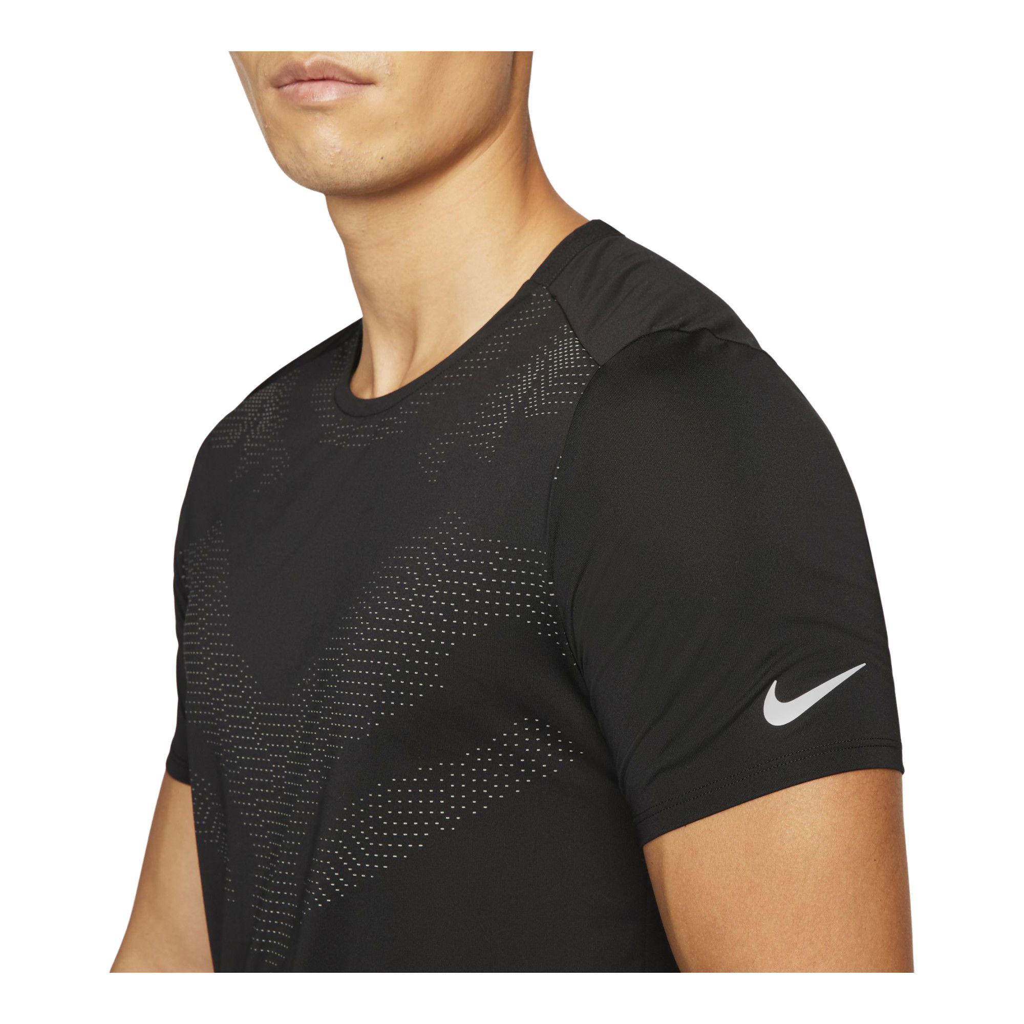 Nike Dri-Fit Run Division Rise 365 FW21 Short-Sleeve Erkek Tişört