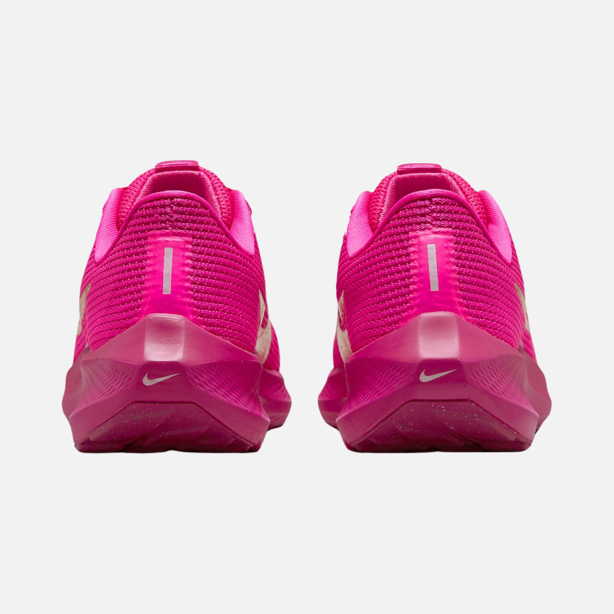 Nike Pegasus 40 Road Running Kadın Spor Ayakkabı