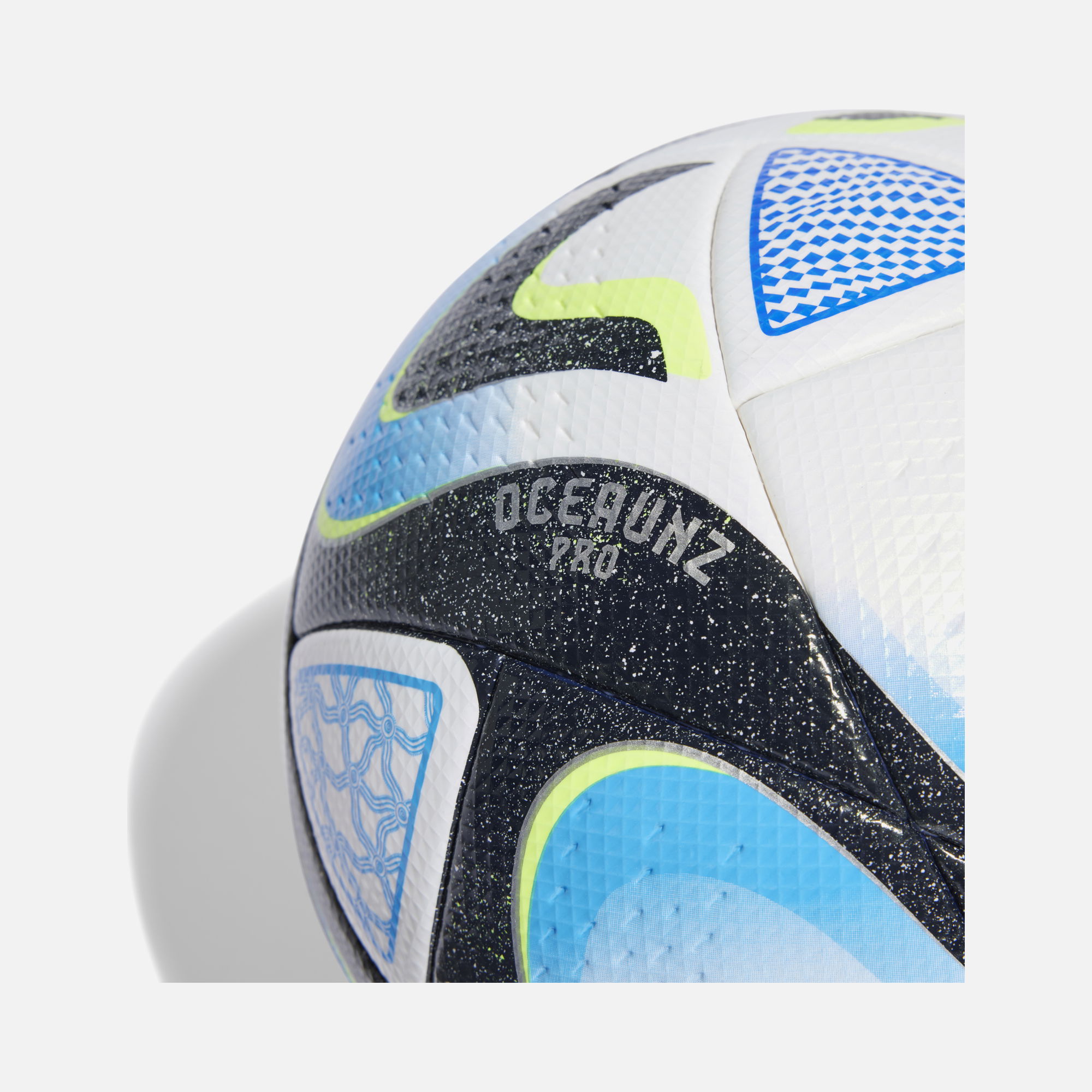 Adidas  Oceaunz Quality Pro FIFA 2023-2024 No:5 Futbol Topu