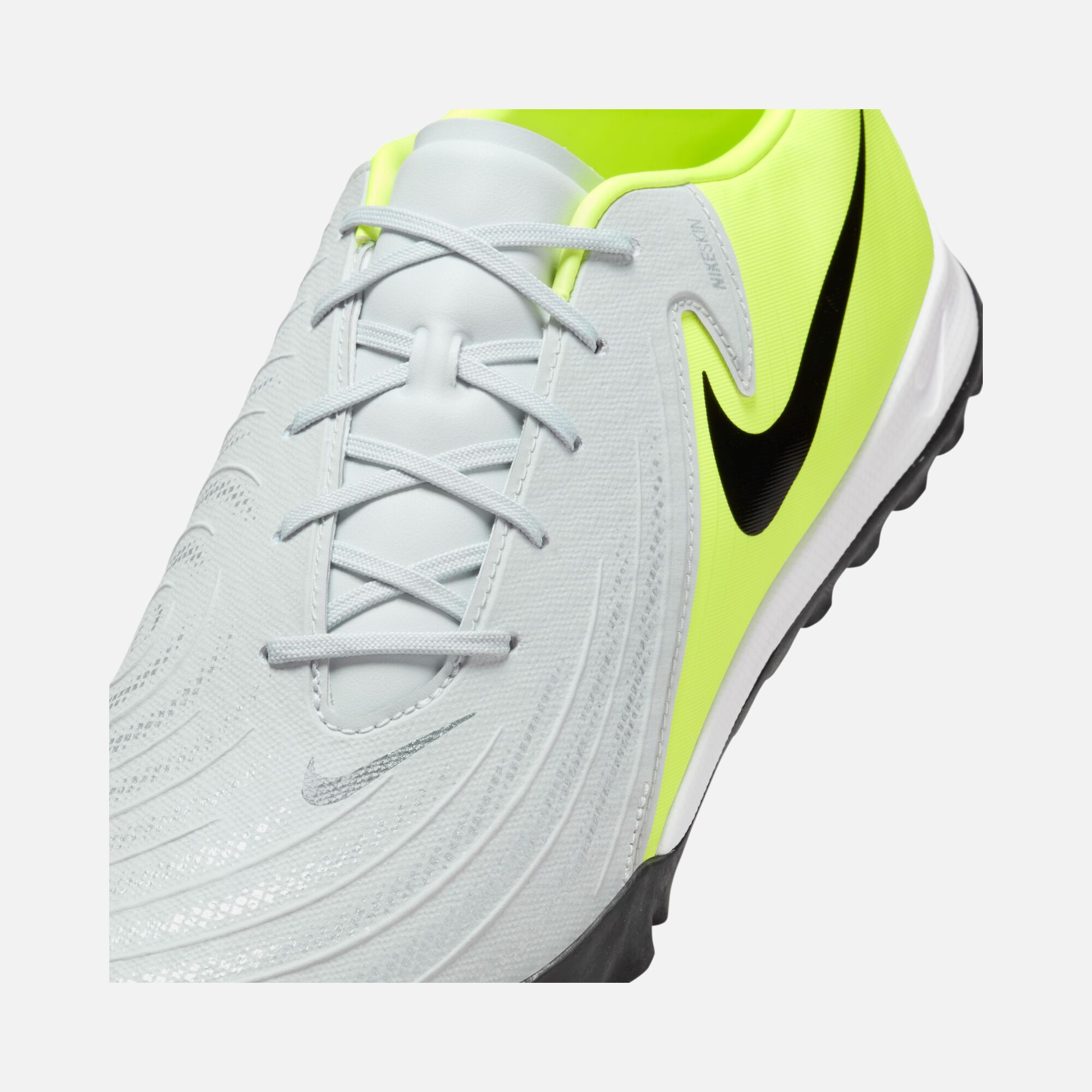 Nike Phantom GX II Academy TF Turf Low-Top Erkek Halı Saha Ayakkabı