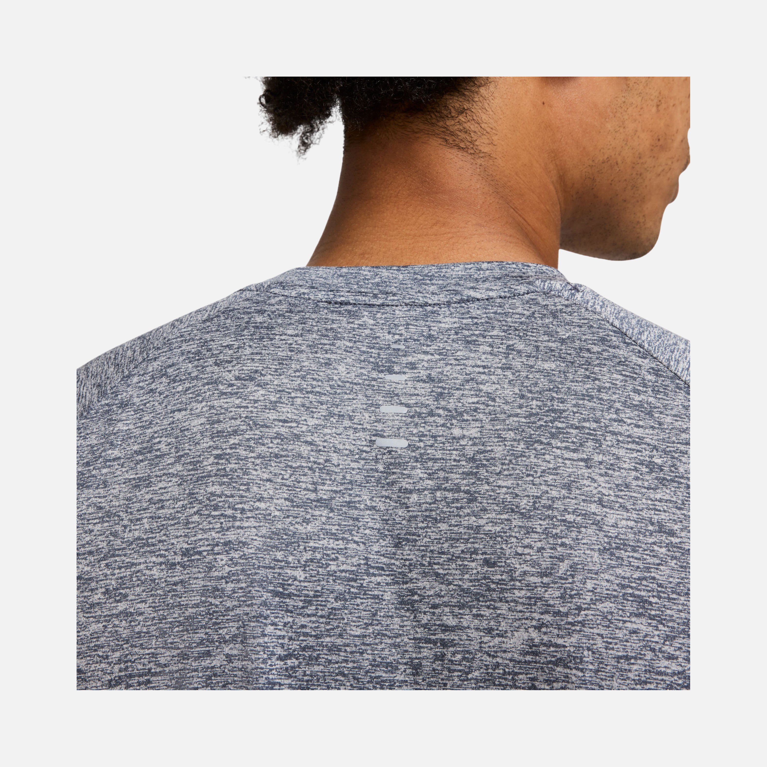 Nike Dri-Fit ADV Stride Running Short-Sleeve Erkek Tişört