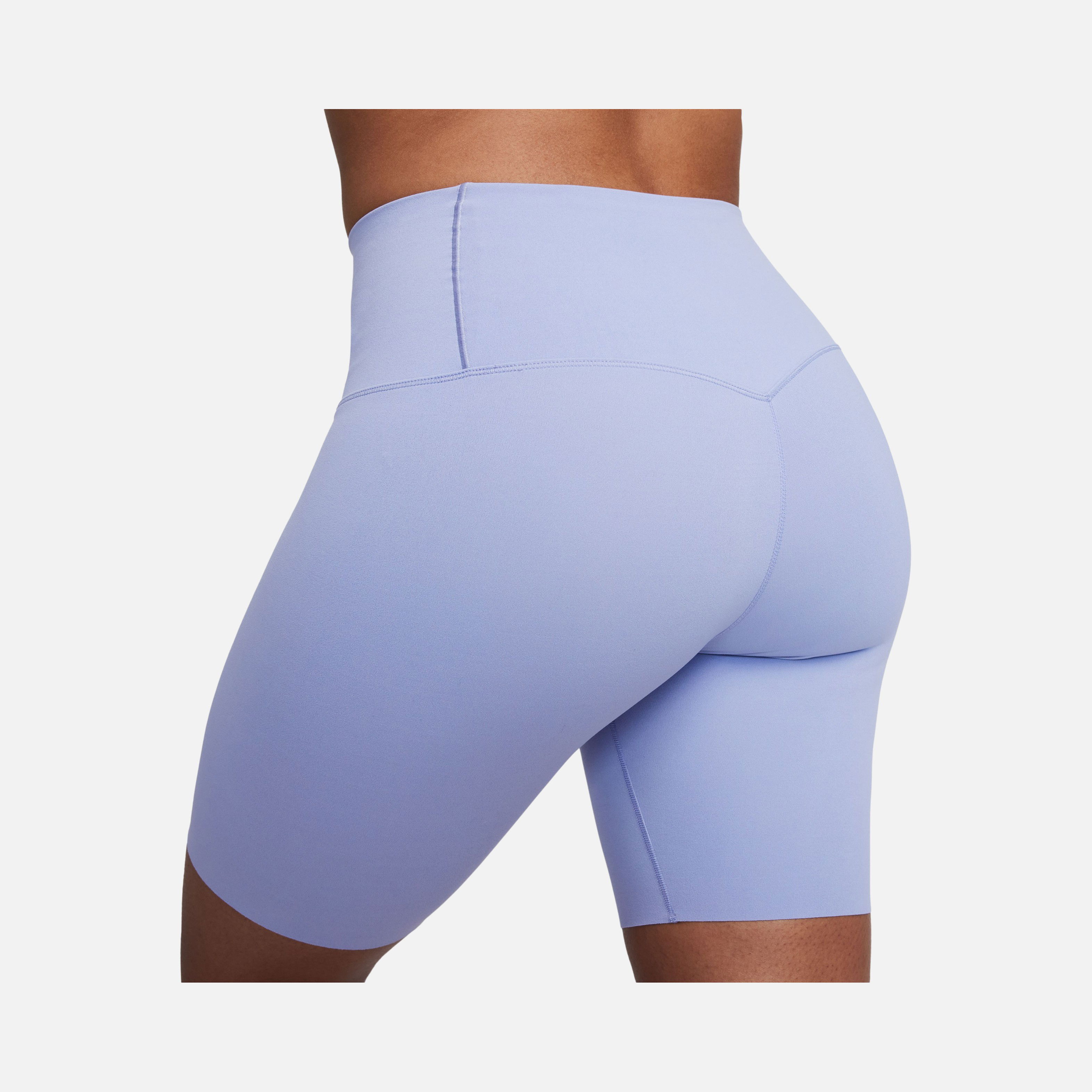 Nike Dri-Fit Zenvy Gentle-Support High-Waisted 20cm (approx.) Training Biker Kadın Şort