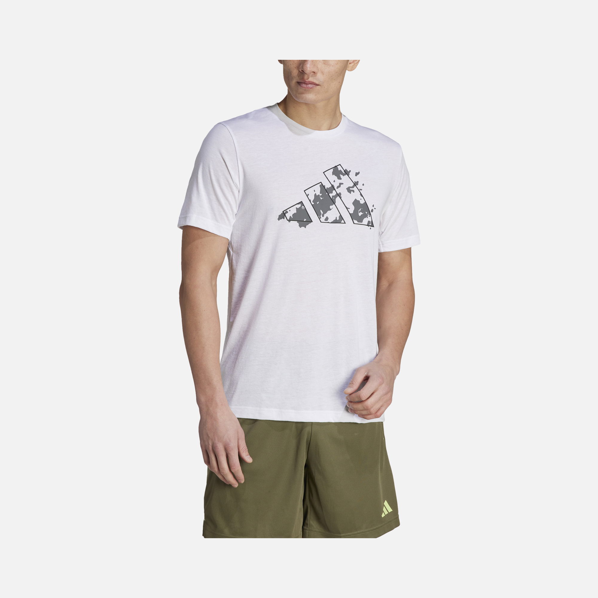 adidas Train Essentials Seasonal Training Graphic Shorrt-Sleeve Erkek Tişört