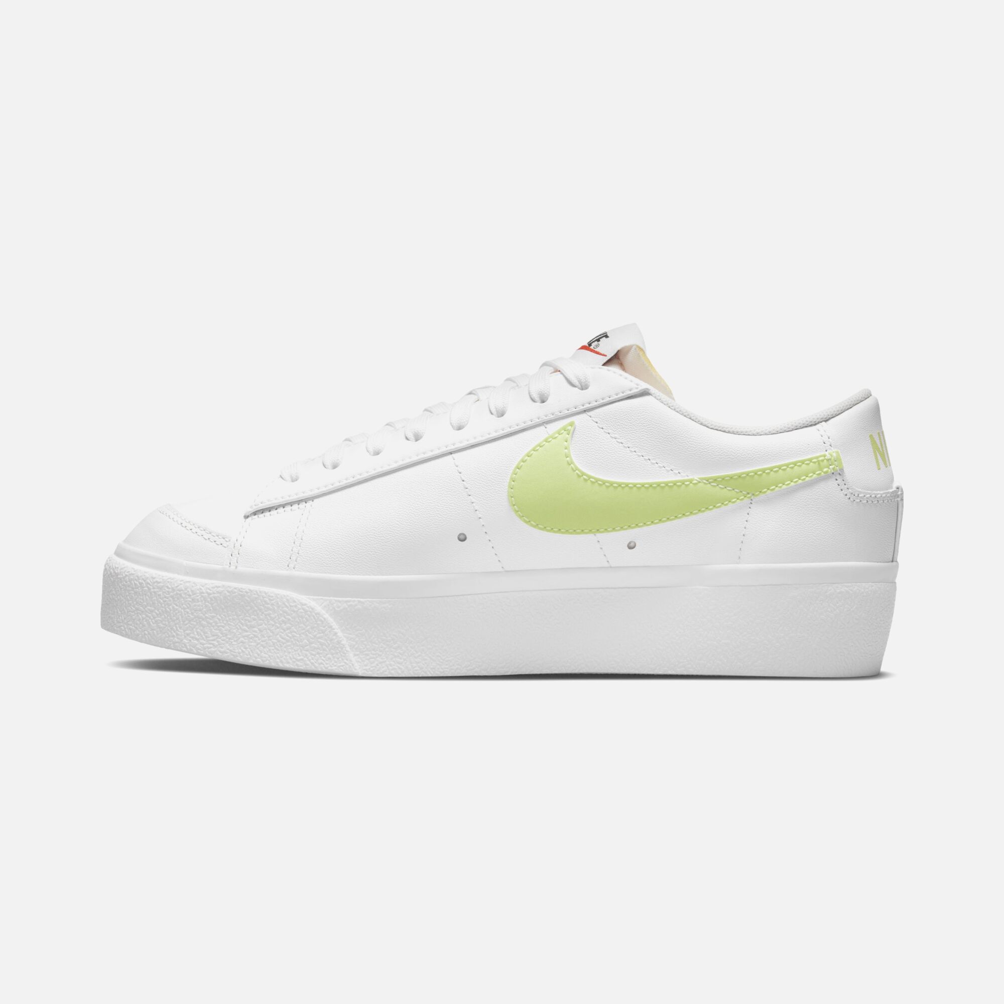 Nike Blazer Low Platform Kadın Spor Ayakkabı