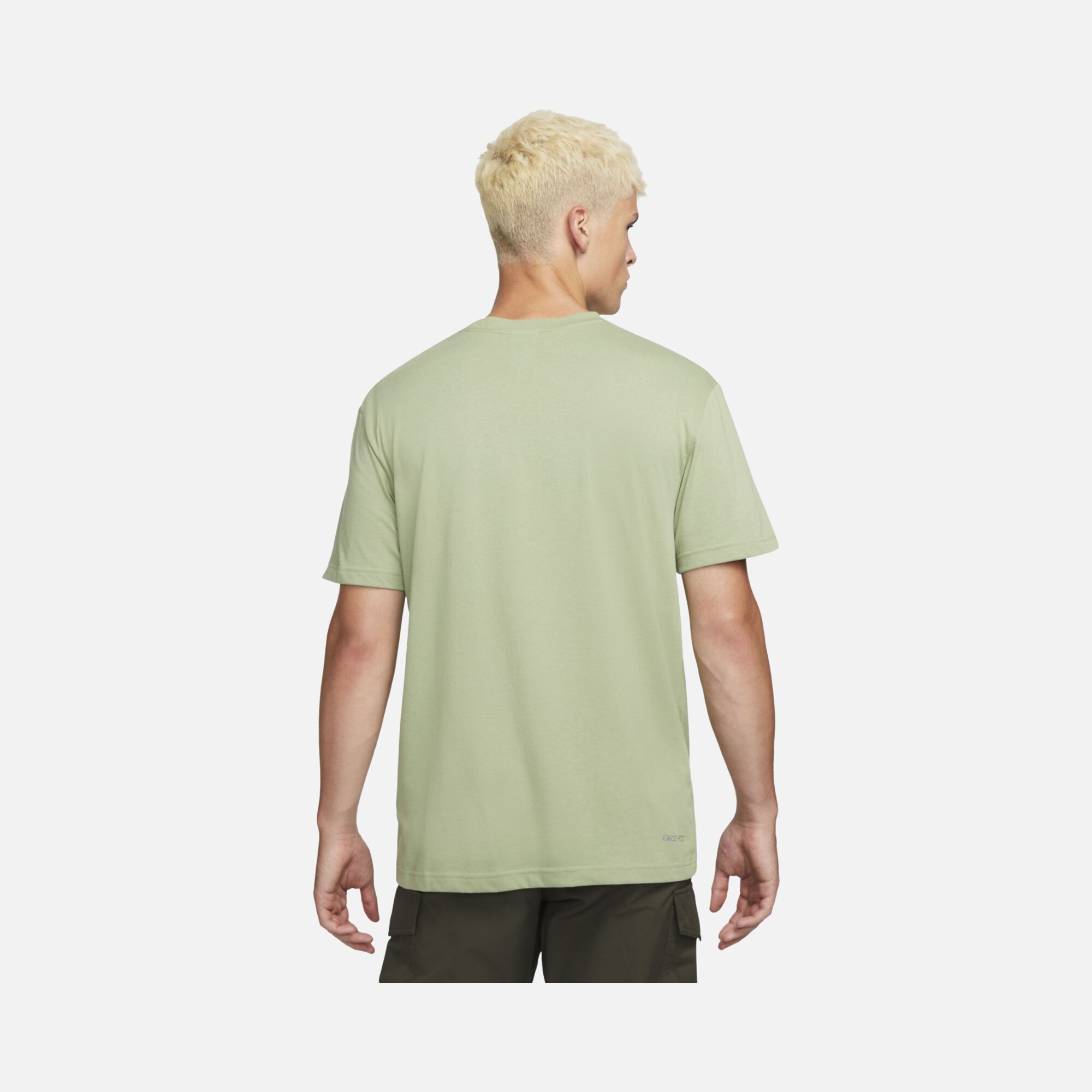 Nike Sportswear Dri-Fit Sport Utility Pack Short-Sleeve Erkek Tişört