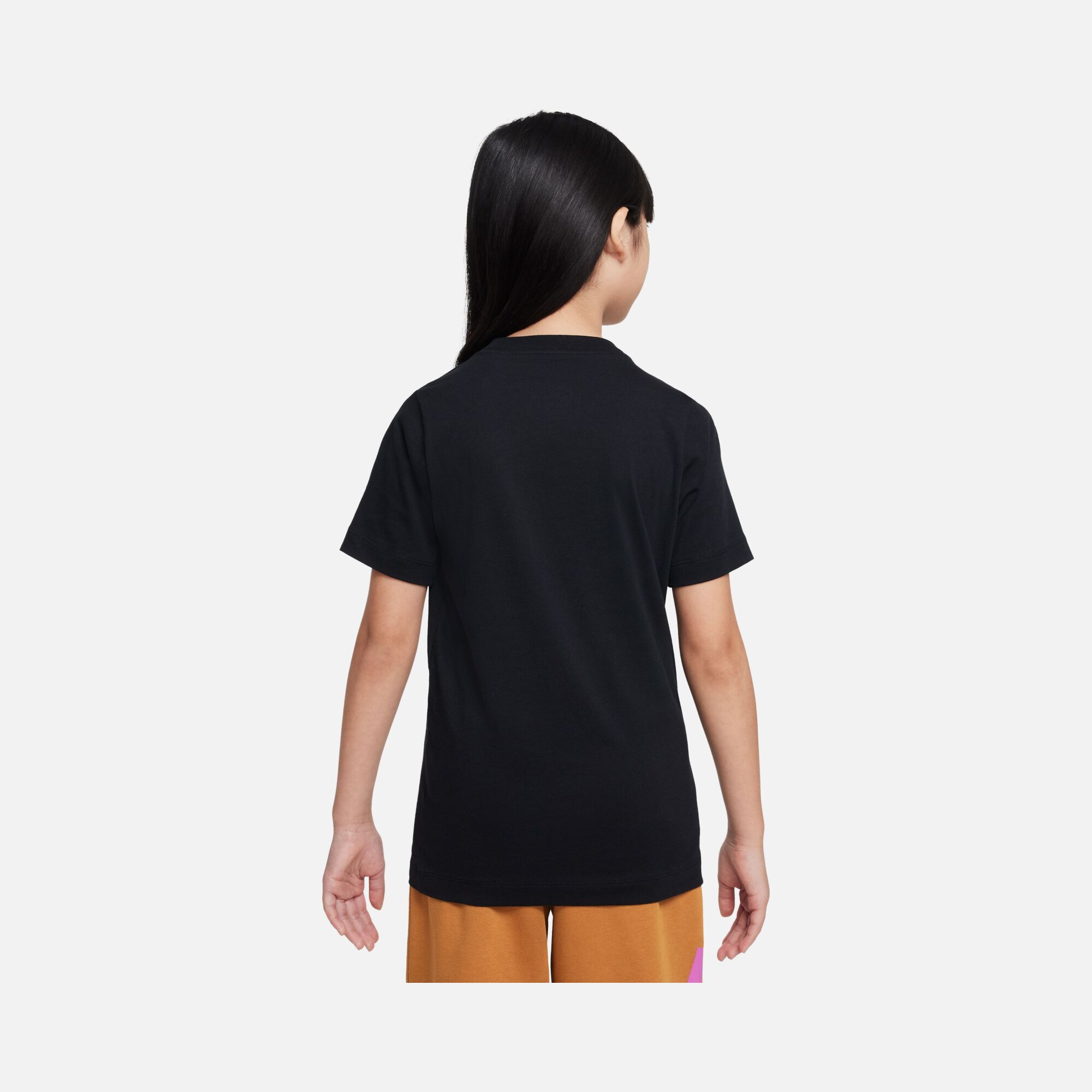 Nike Sportswear Seasonal Futura Boxy Graphic Short-Sleeve (Girls') Çocuk Tişört