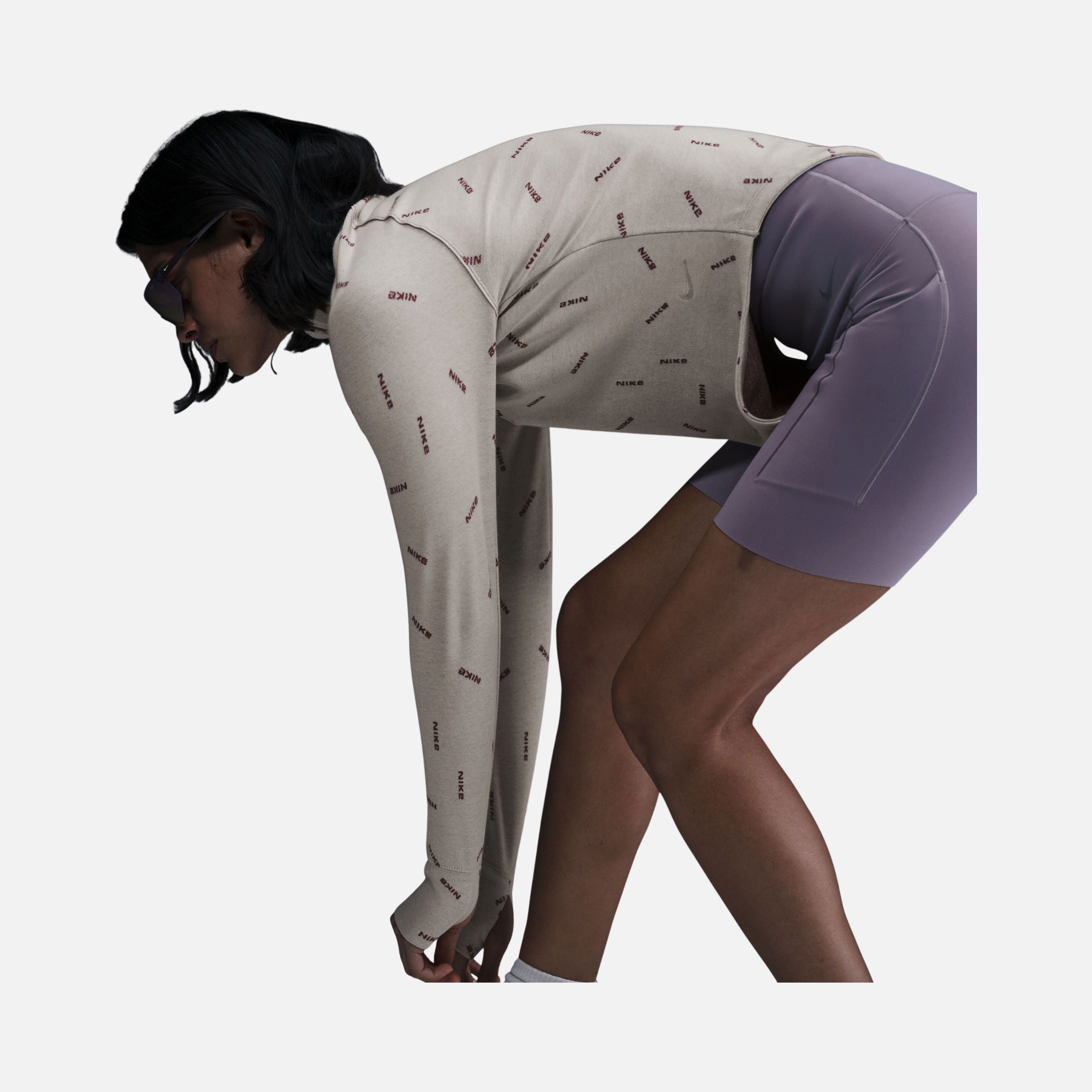 Nike Sportswear Collection Logo Slim 1/2-Zip Long-Sleeve Kadın Tişört