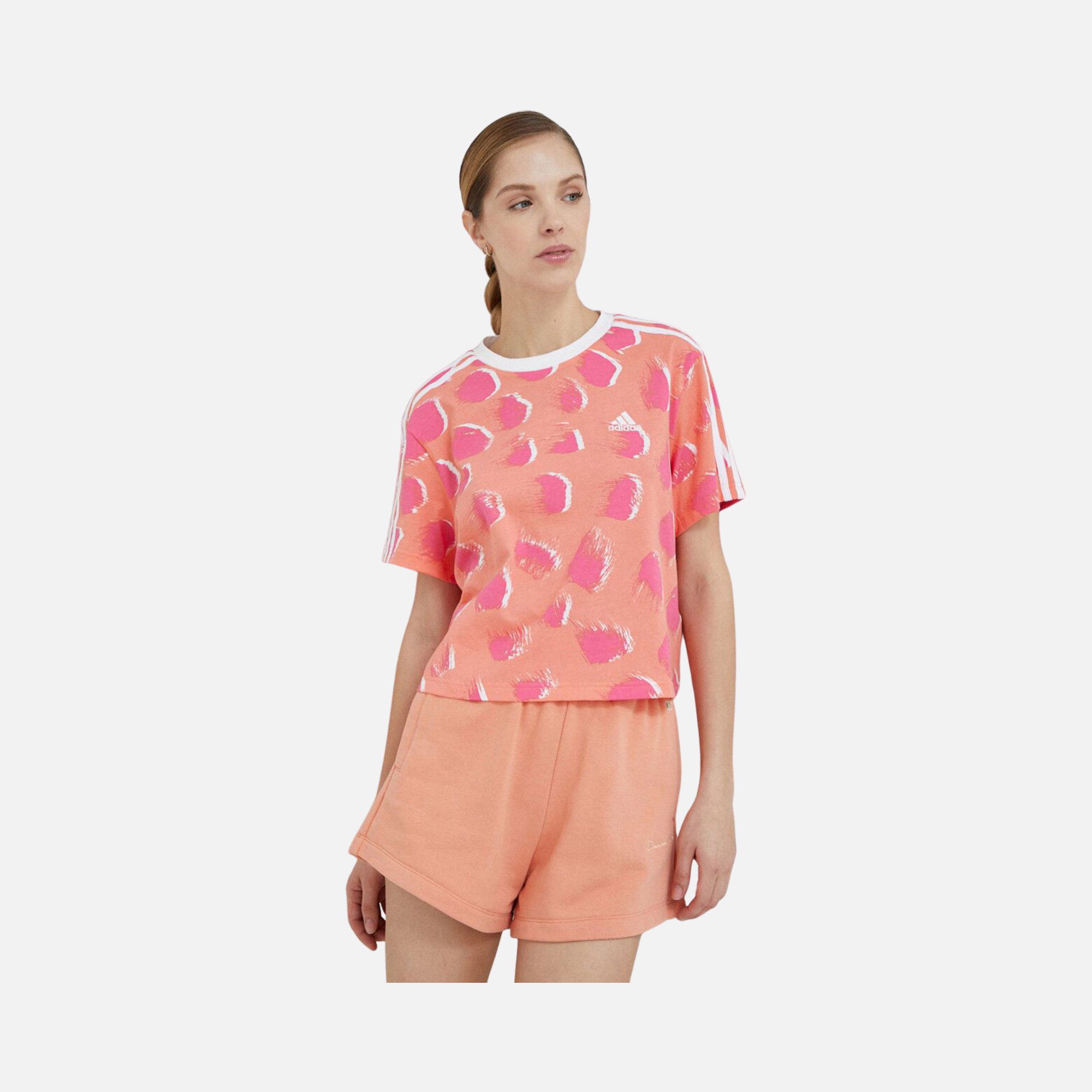 adidas Essentials 3-Stripes Single Jersey Crop Kadın Tişört