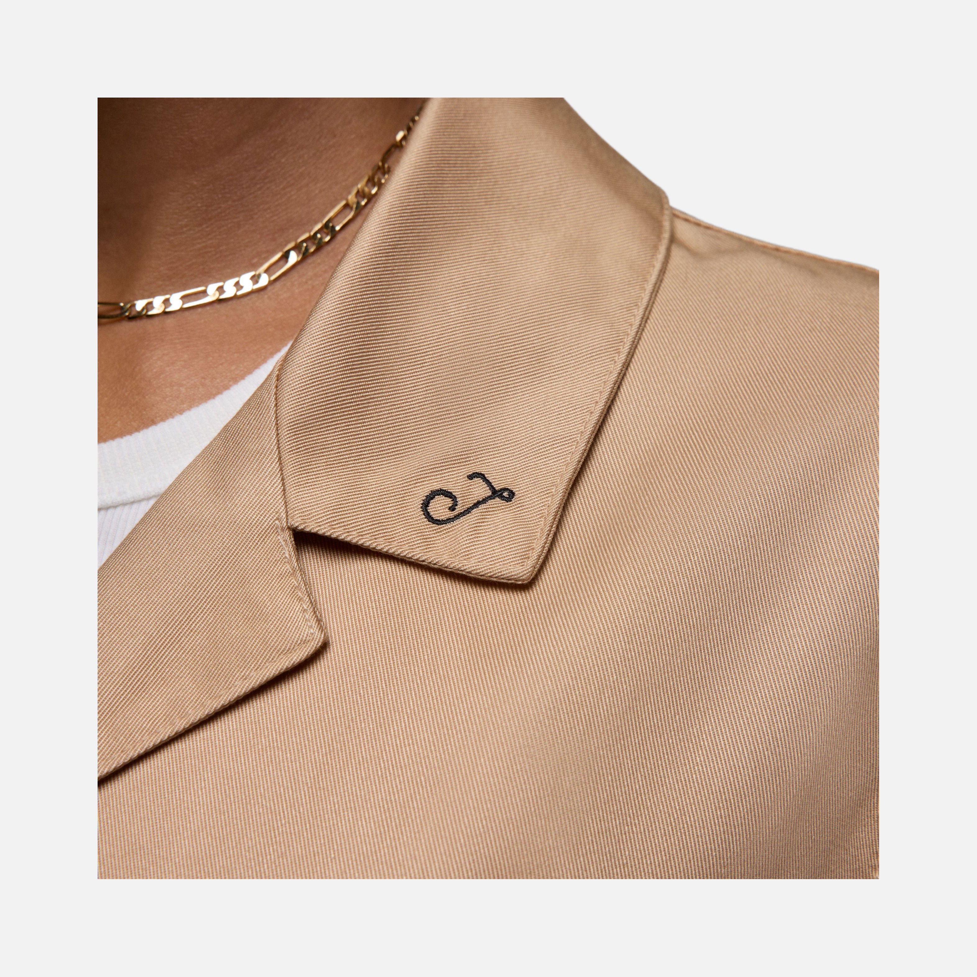 Nike Jordan Woven Solid 2 Full-Buttoned Short-Sleeve Kadın Gömlek