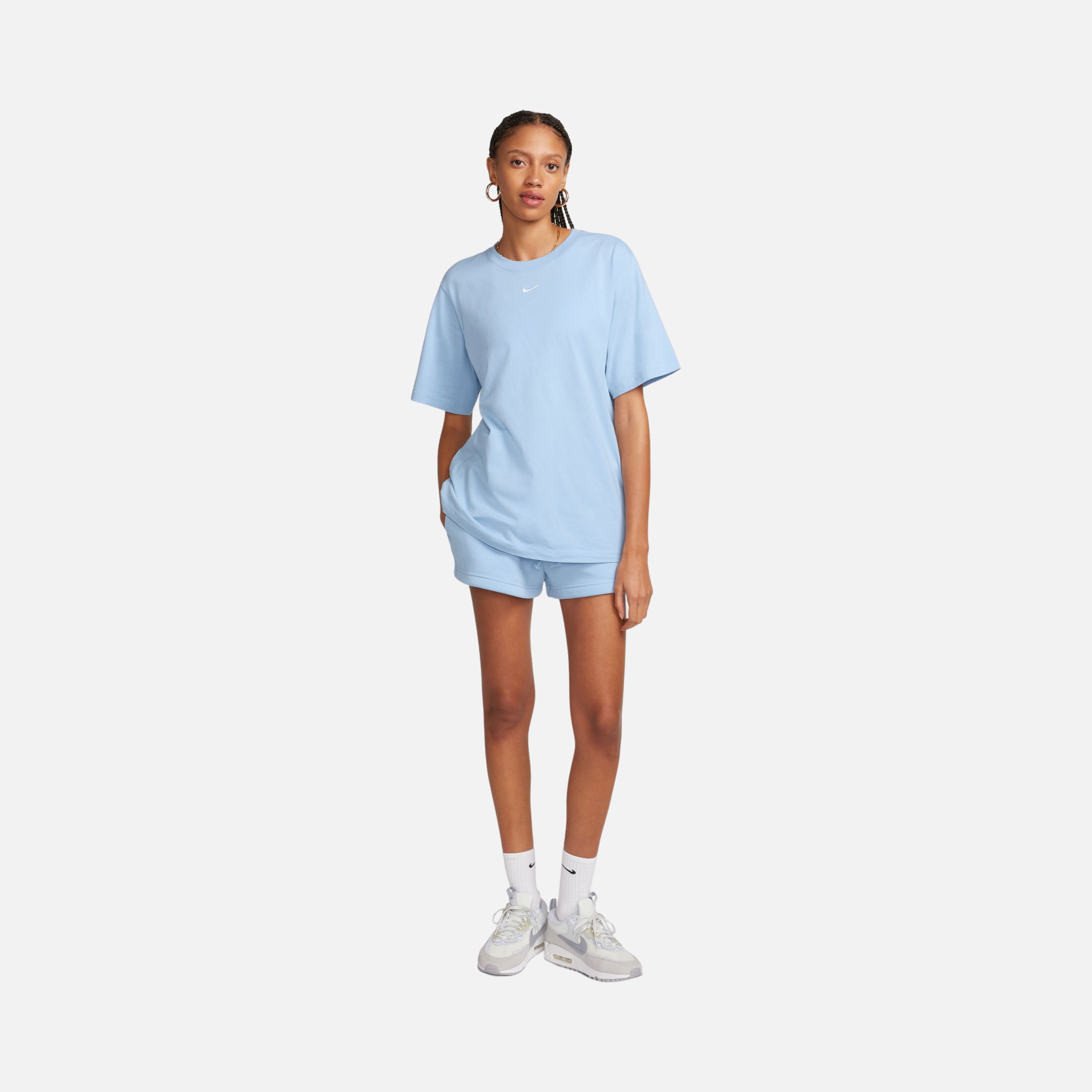 Nike Sportswear Essential Loose Fit Short-Sleeve Kadın Tişört
