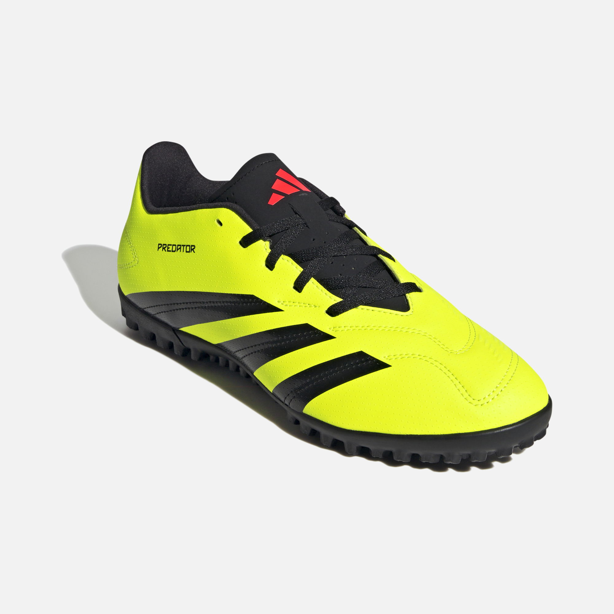 adidas Predator Club TF Erkek Halı Saha Ayakkabı