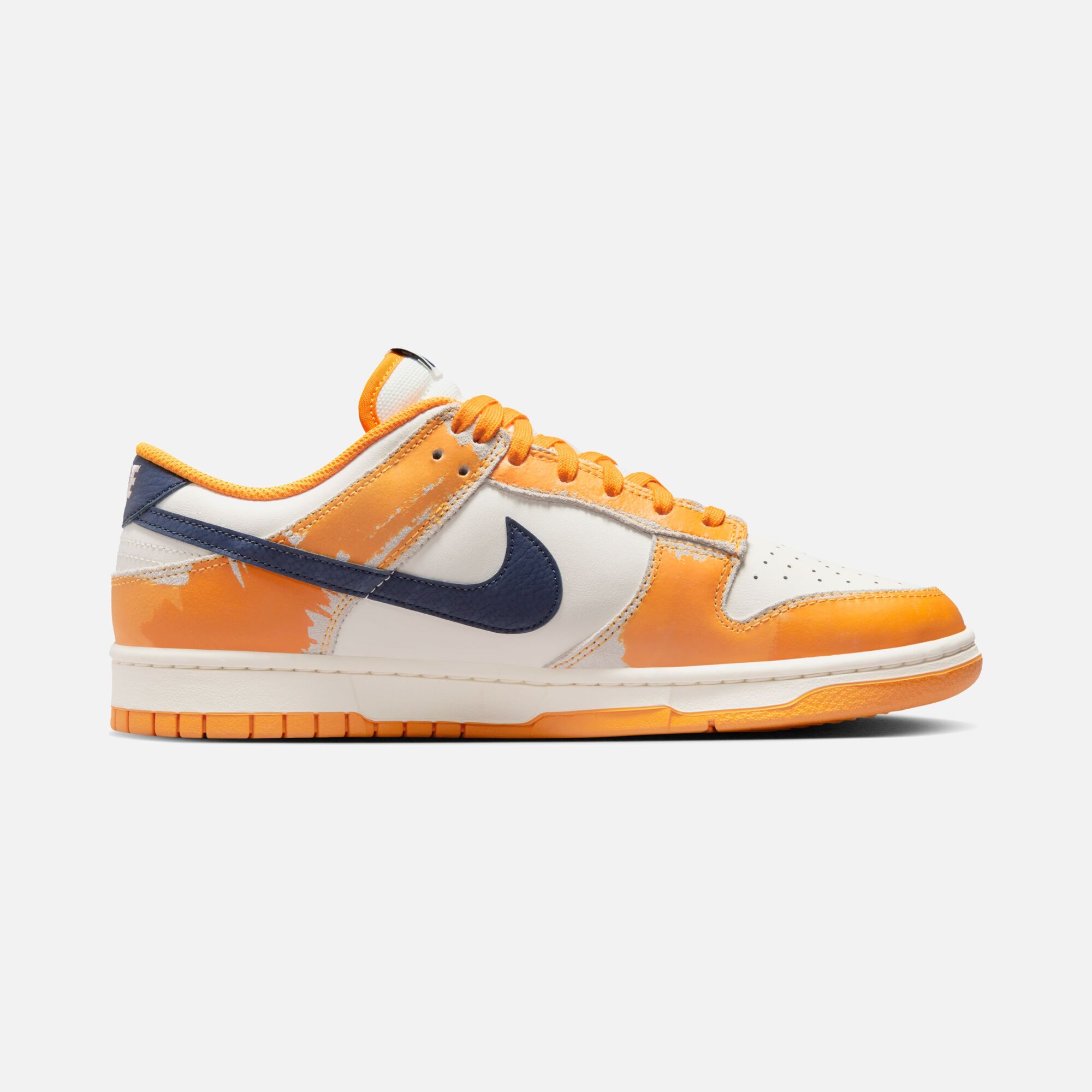 Nike Dunk Low ''Wear and Tear Details'' Erkek Spor Ayakkabı