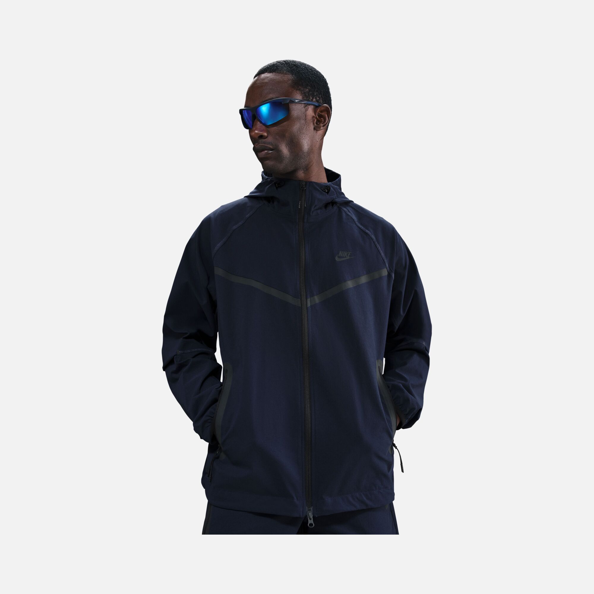 Nike Tech Woven Windrunner Full-Zip Hooded Erkek Ceket