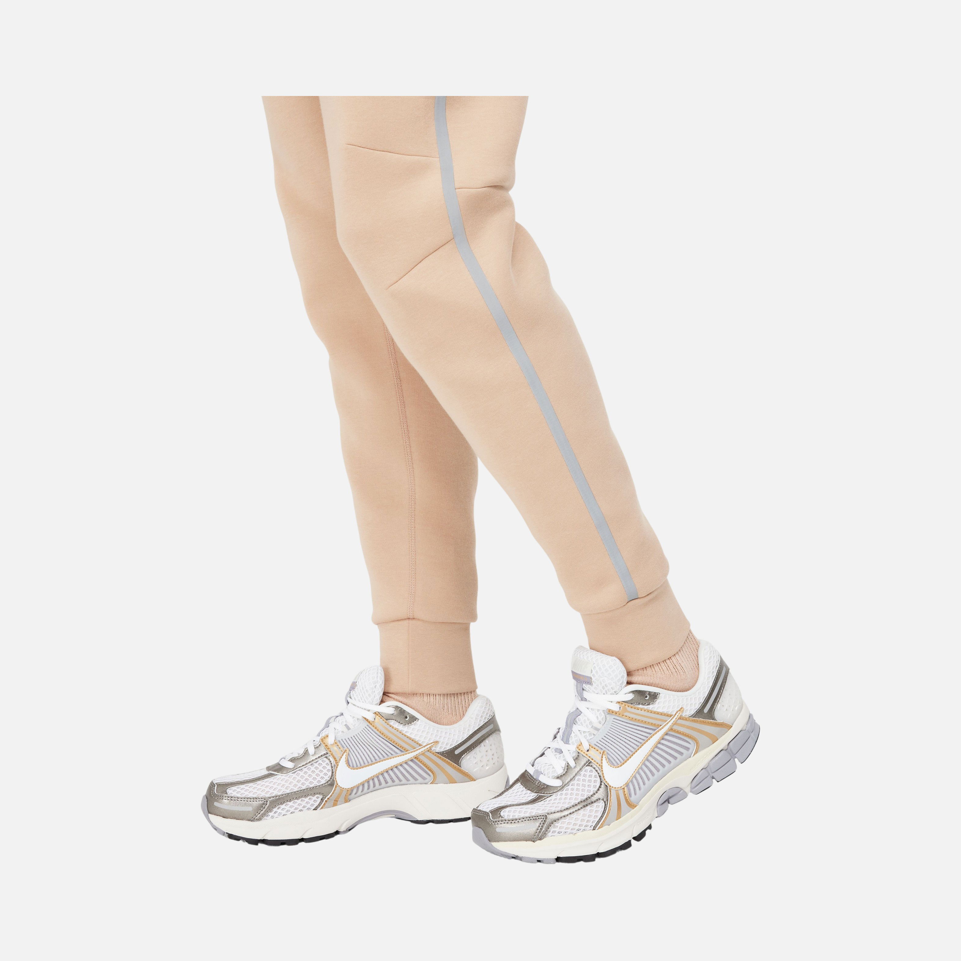 Nike Sportswear Tech Seasonal Tech Fleece+ Erkek Eşofman Altı