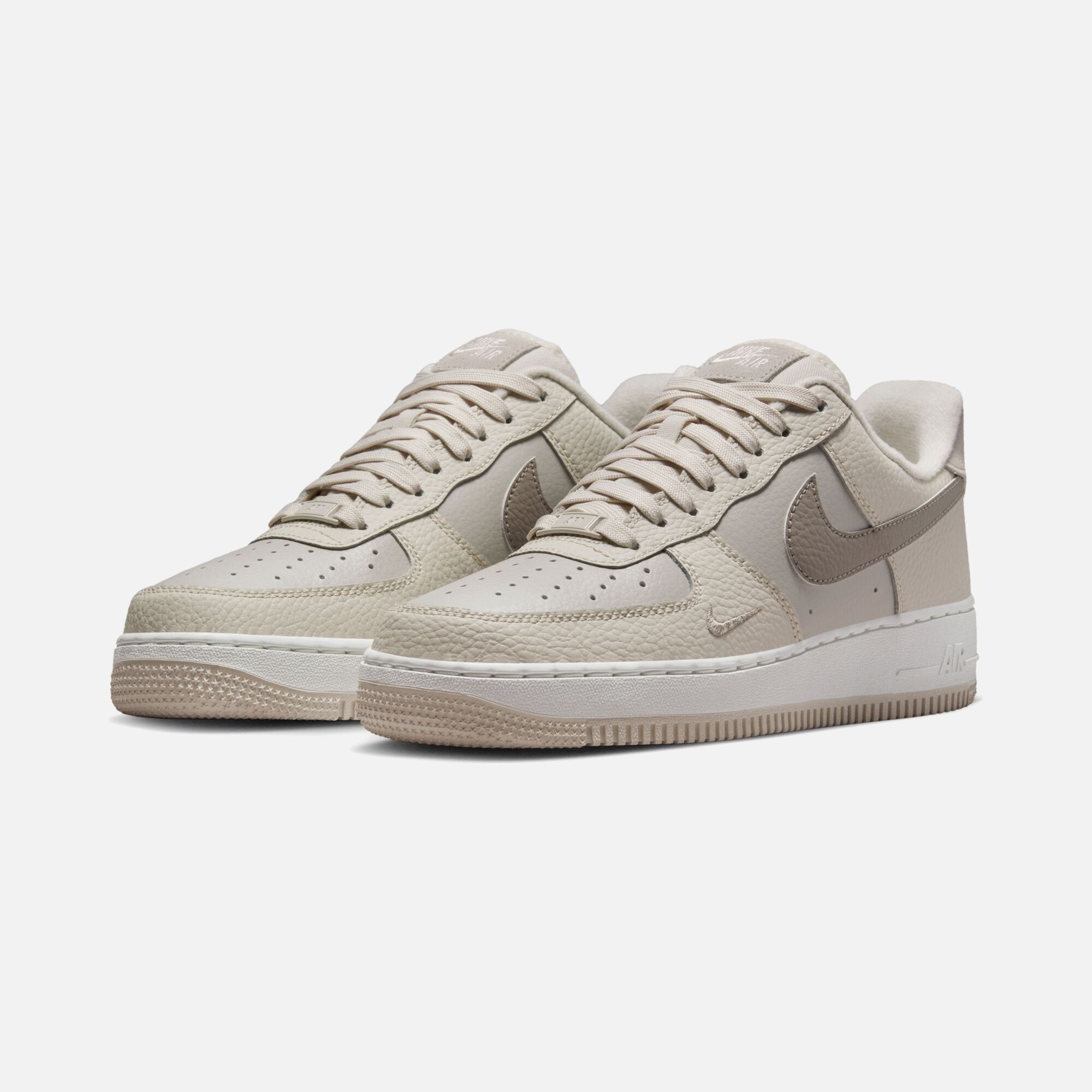 Nike Air Force 1 Low '07 Kadın Spor Ayakkabı