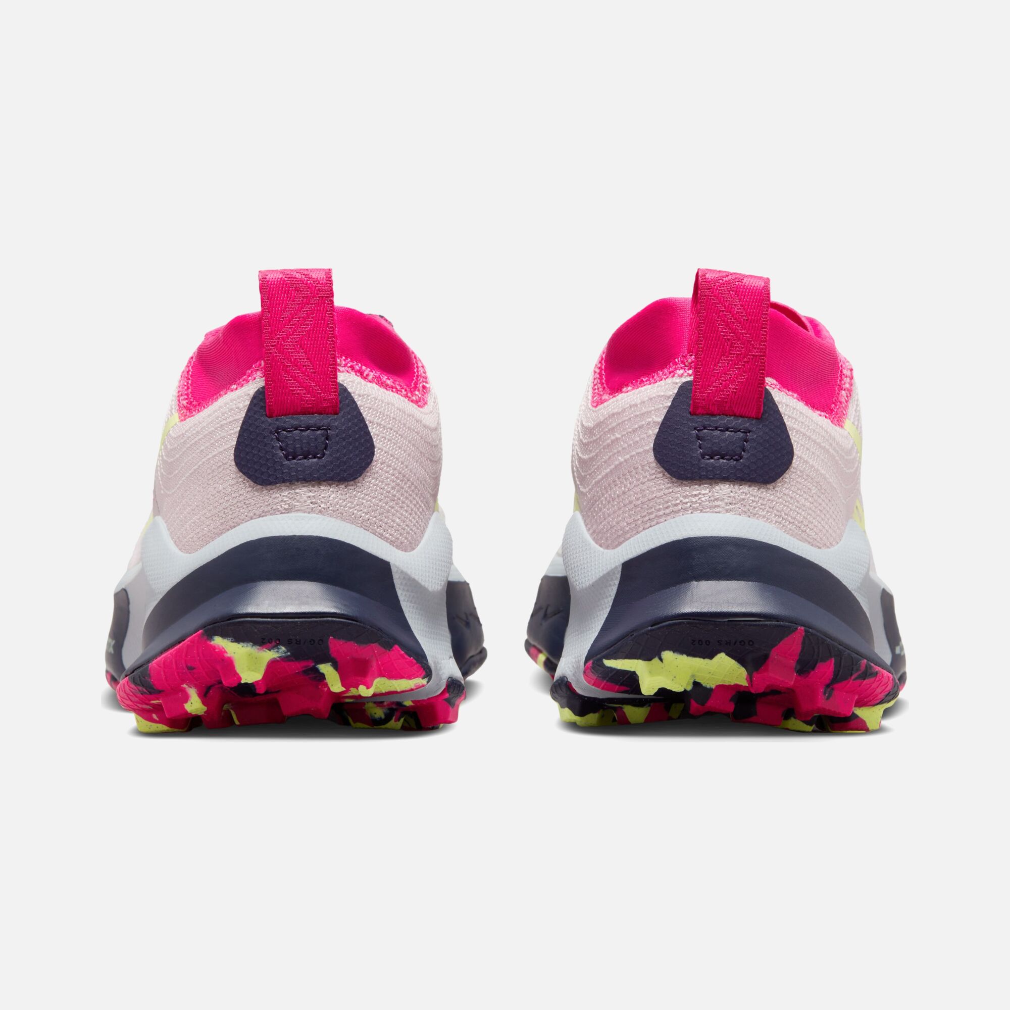 Nike ZoomX Zegama Trail-Running Kadın Spor Ayakkabı