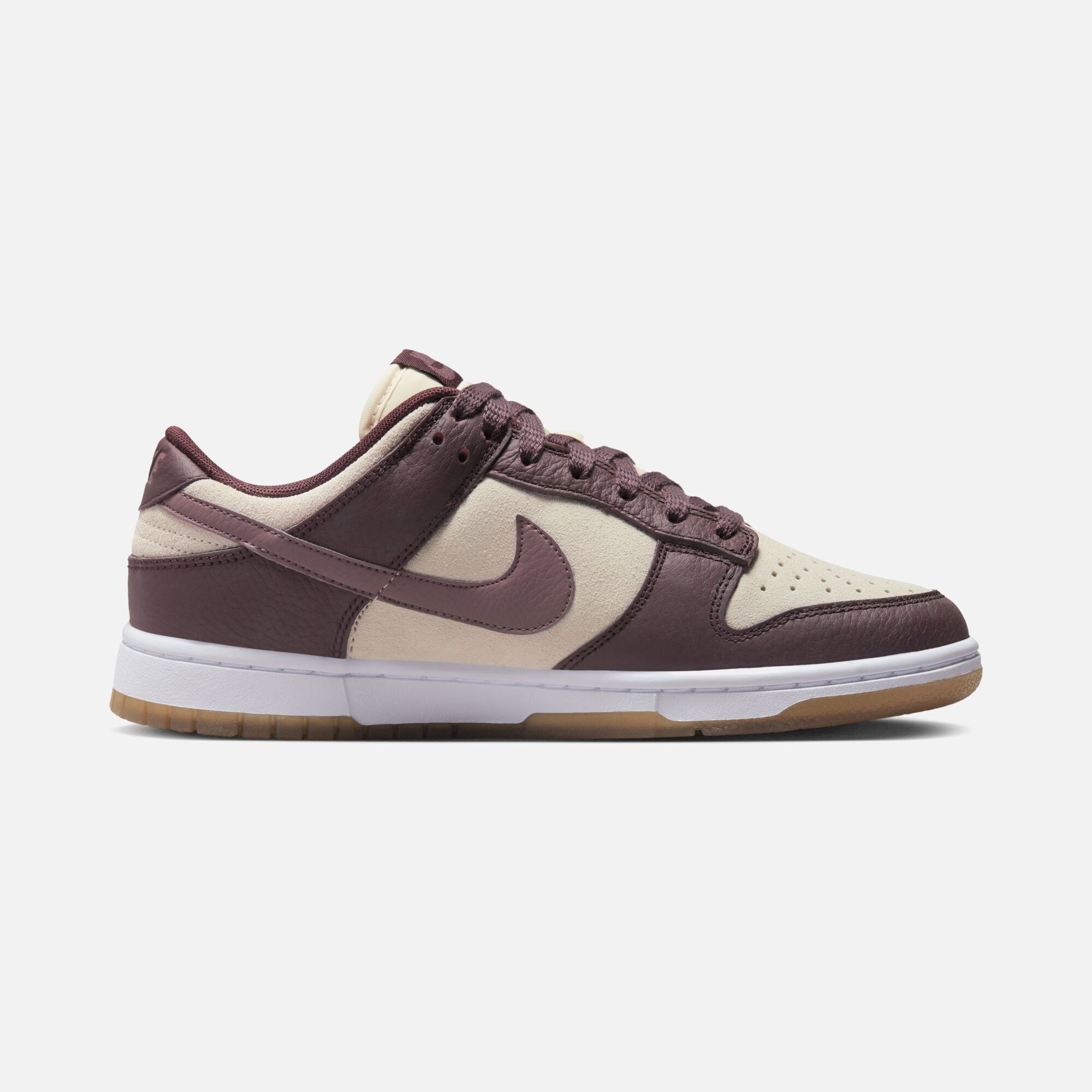 Nike Dunk Low ''Plum Eclipse'' Kadın Spor Ayakkabı