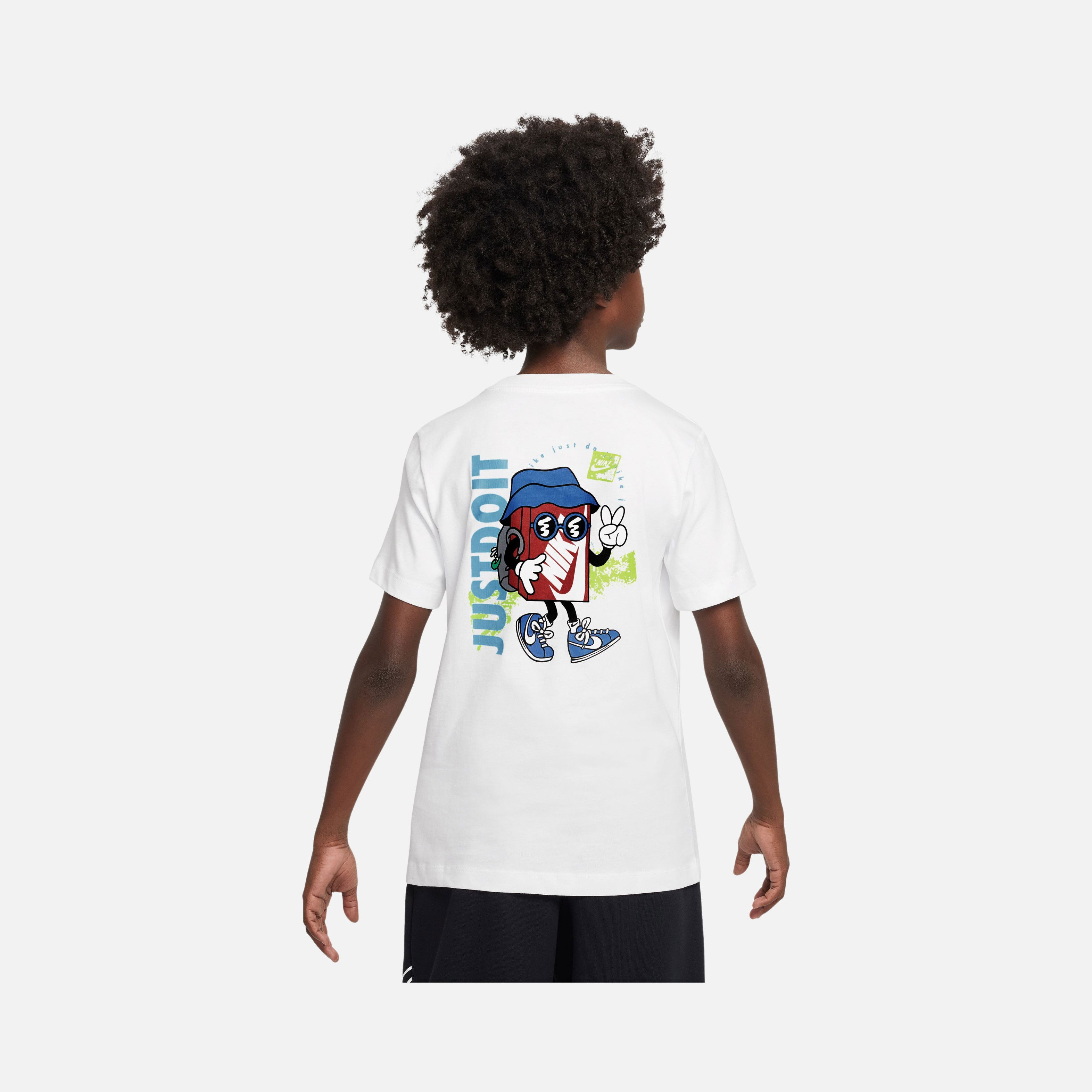 Nike Sportswear Boxy 2 Just Do It Graphic Short-Sleeve Çocuk Tişört