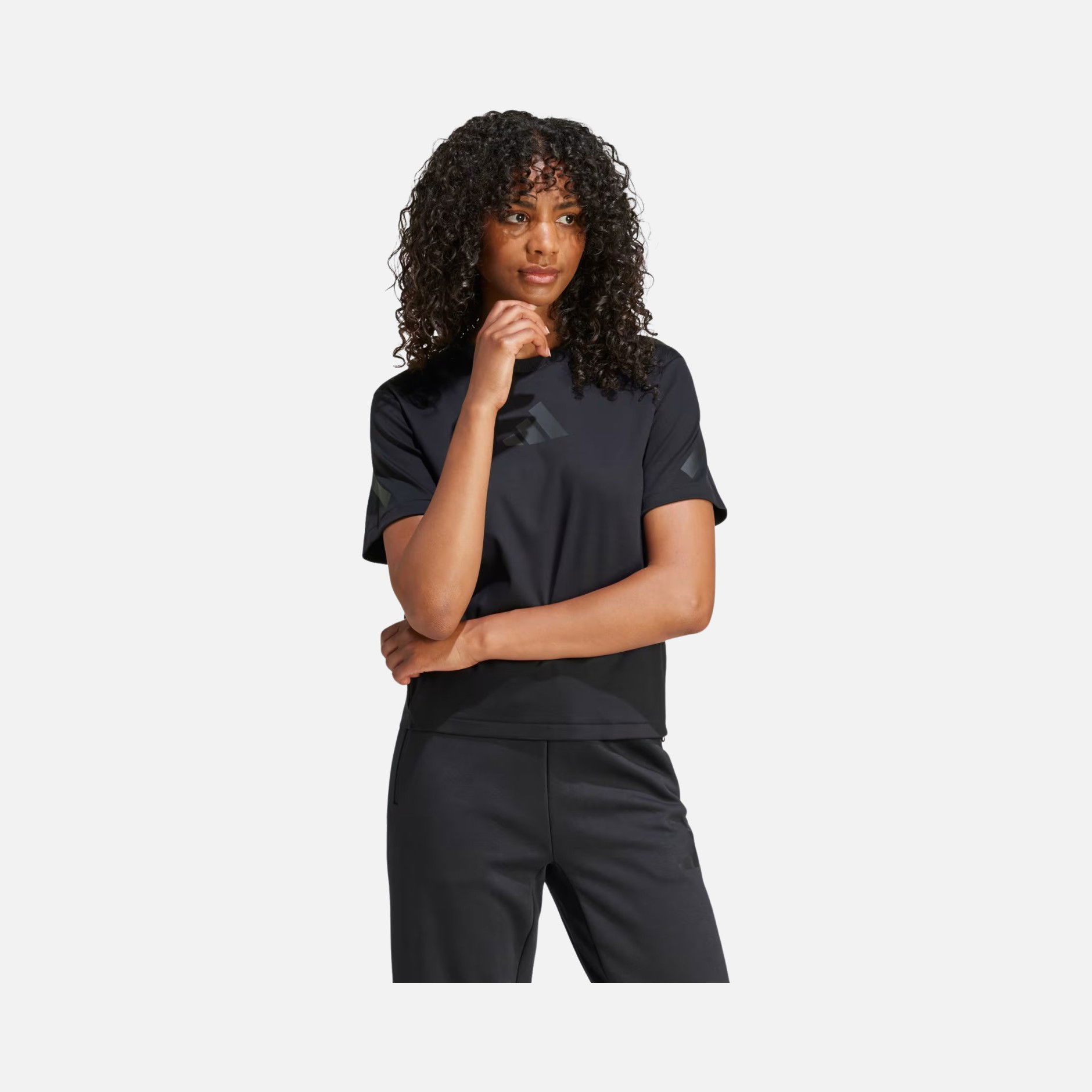 adidas Z.N.E. Sportswear Short-Sleeve Kadın Tişört