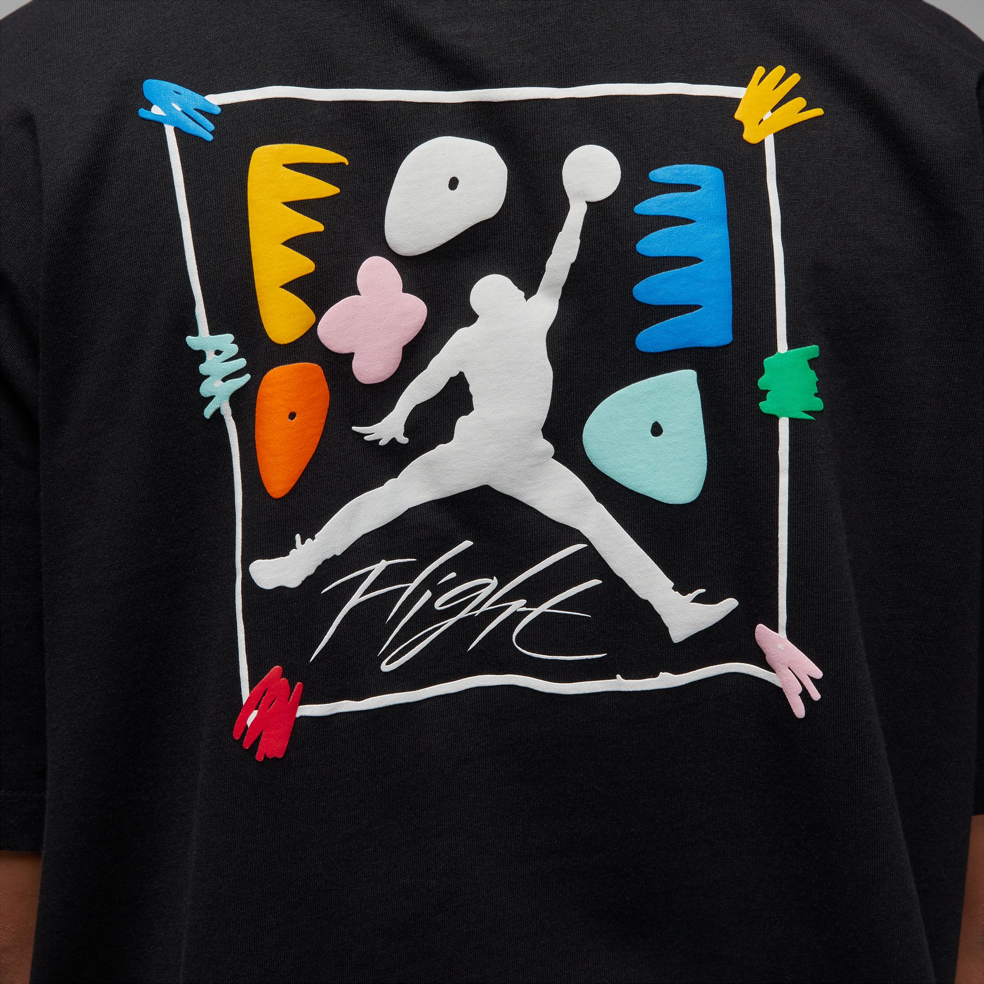 Nike Jordan Flight Graphics Artist Series by Mia Lee Short-Sleeve Kadın Tişört