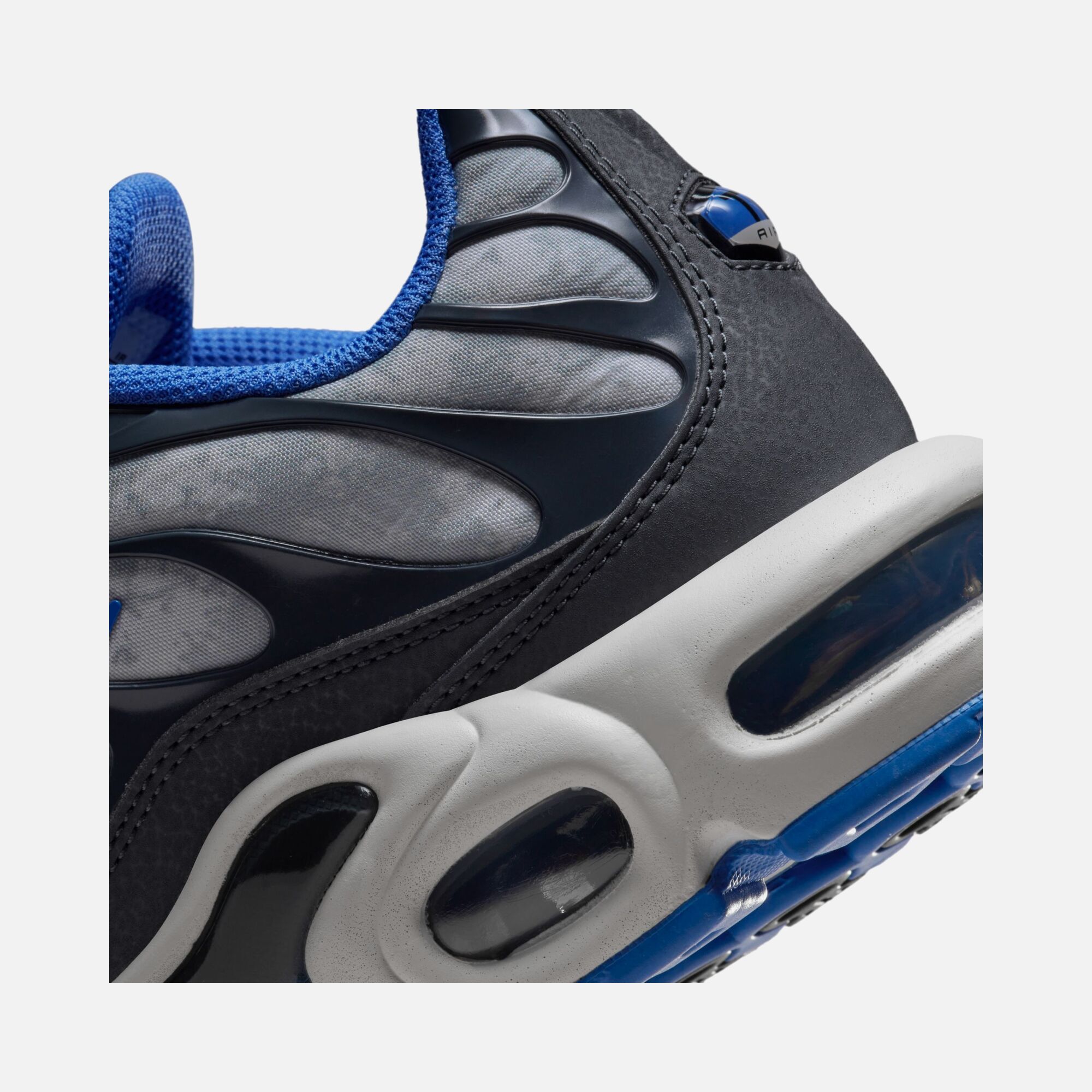 Nike Air Max Plus SE Erkek Spor Ayakkabı